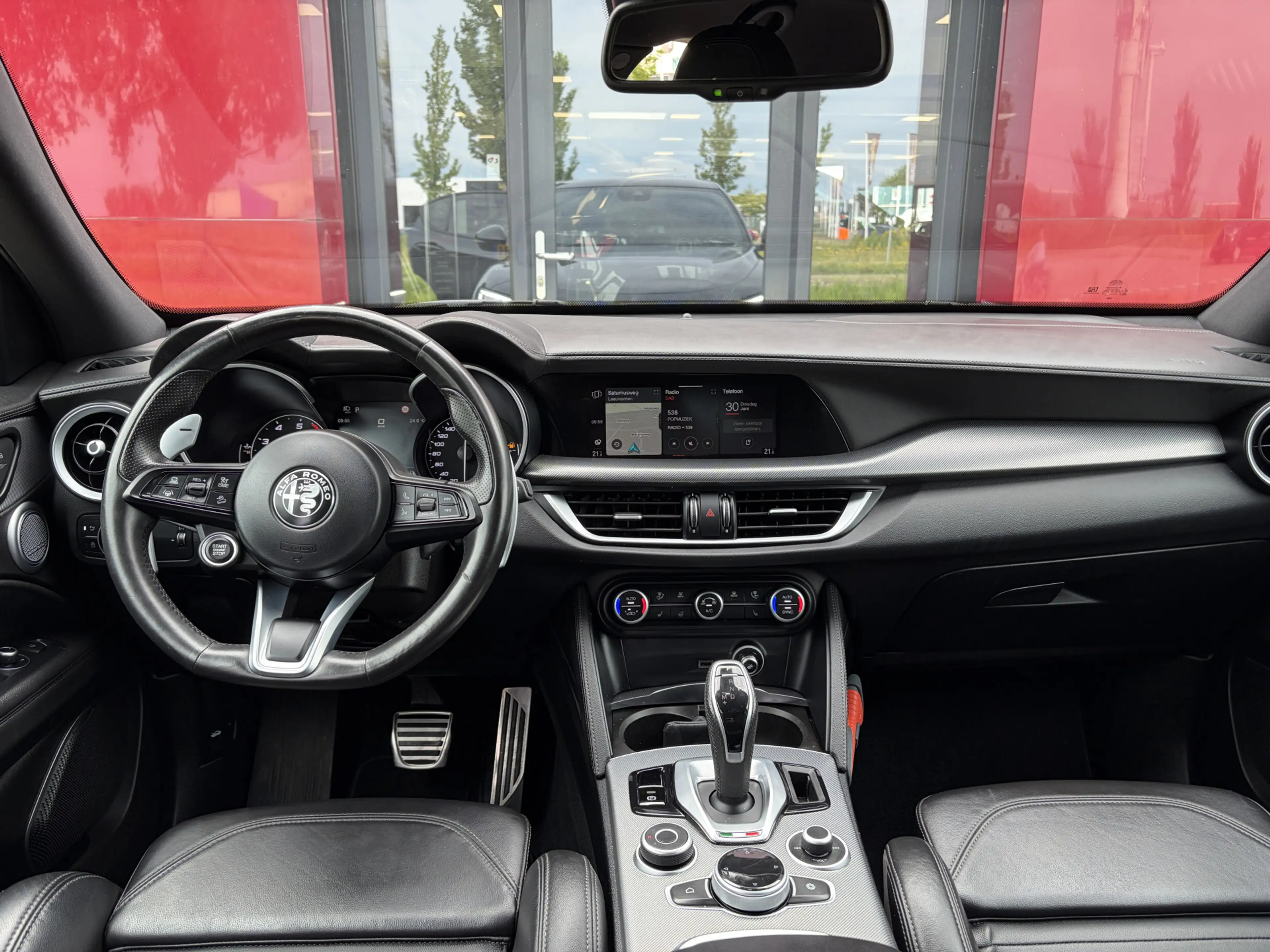 Alfa Romeo Stelvio 2.0 T AWD Veloce | Harman-Kardon | Camera | trekha — photo 13
