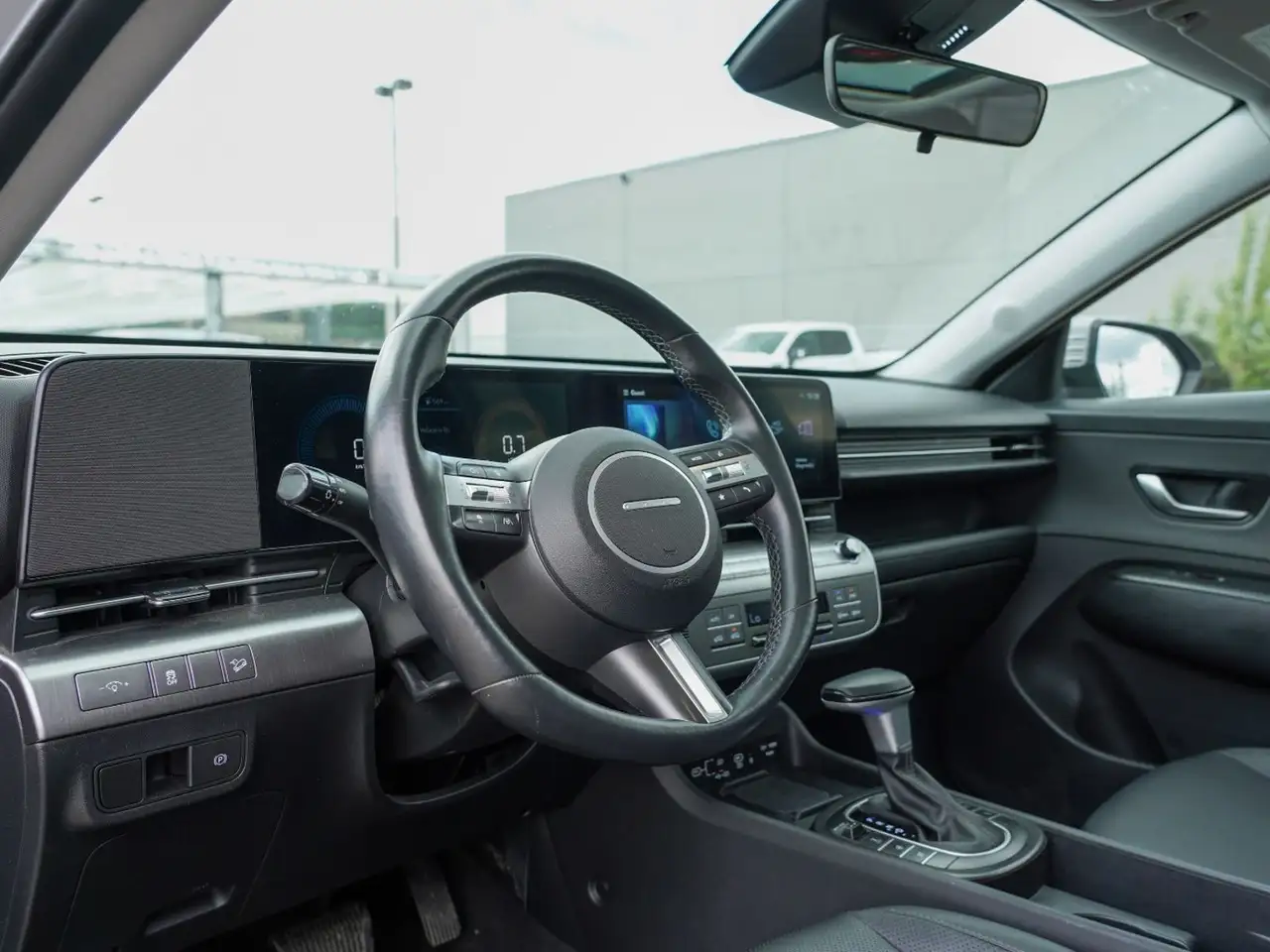 Hyundai KONA снимка Hyundai KONA
