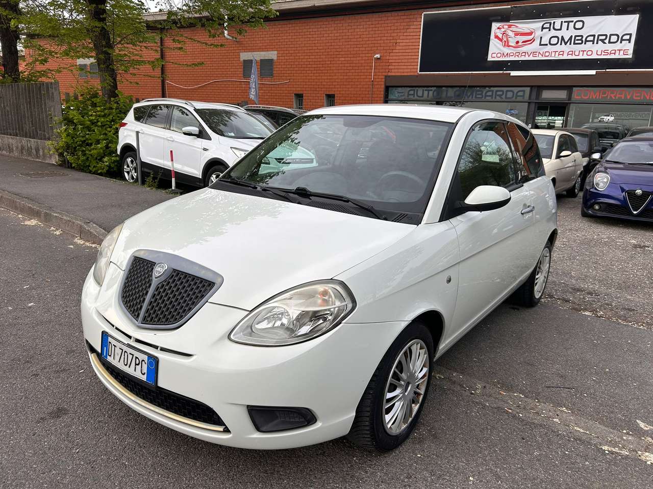 Lancia Ypsilon II 2009 1.2 8v Argento *PER NEOPATENTATO*