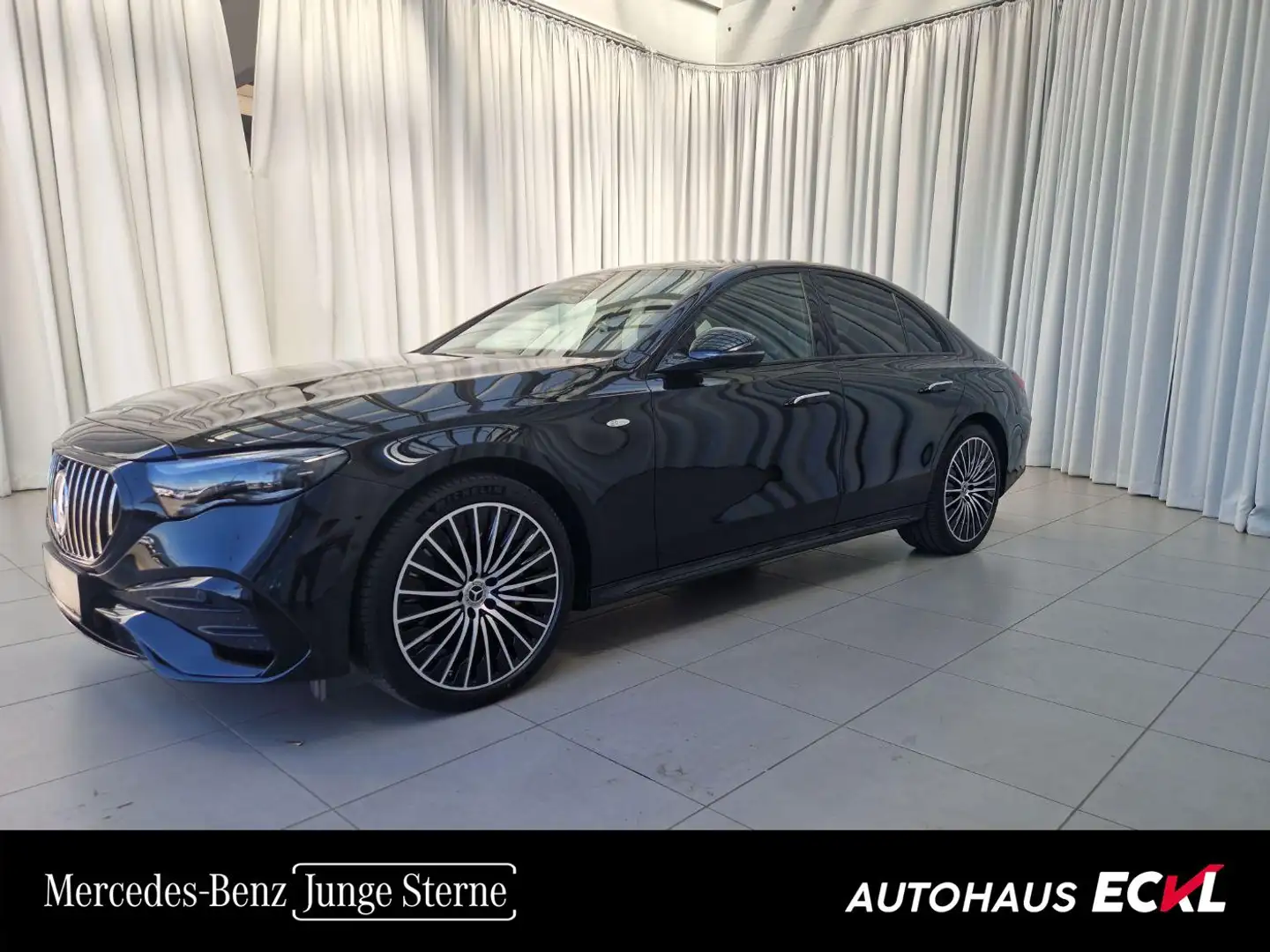 Mercedes-Benz E 300 de Limousine Österreich-Edition Winterp. Schwarz - 1