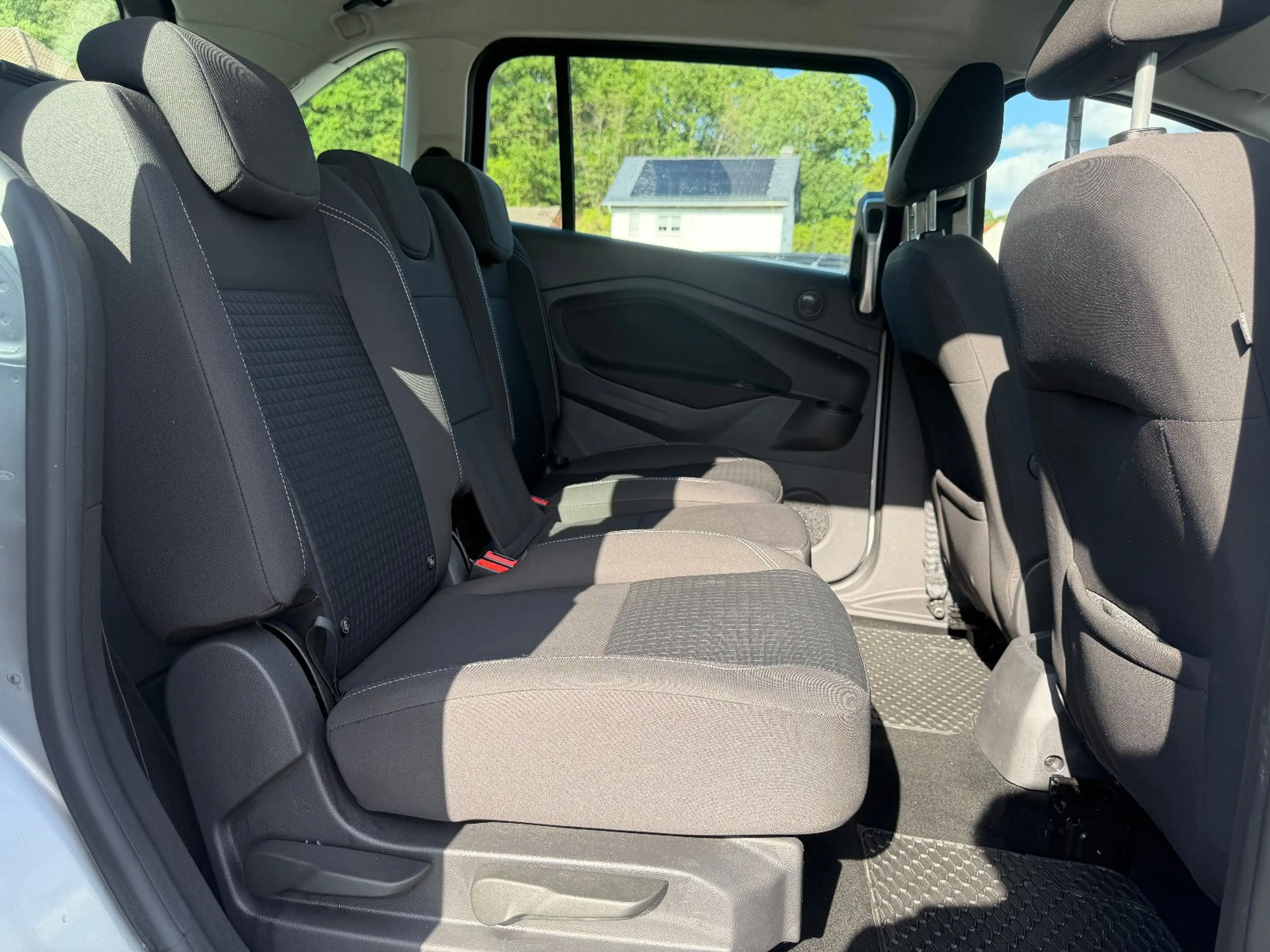 Ford Grand C-Max Trend KLIMA/PDC/AHK — photo 13