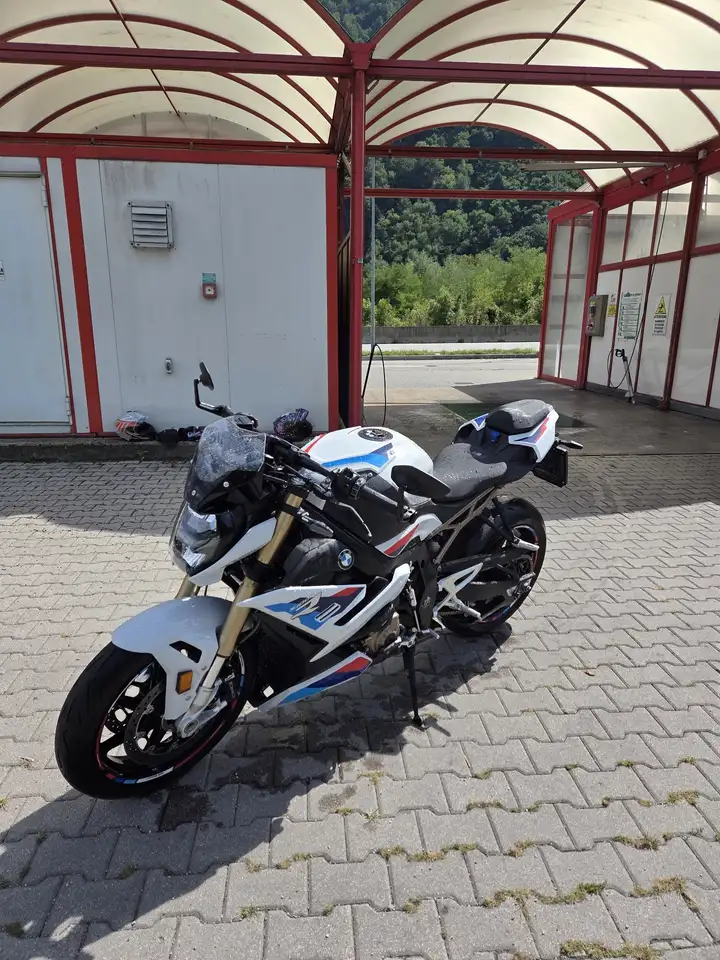 BMW S 1000 R