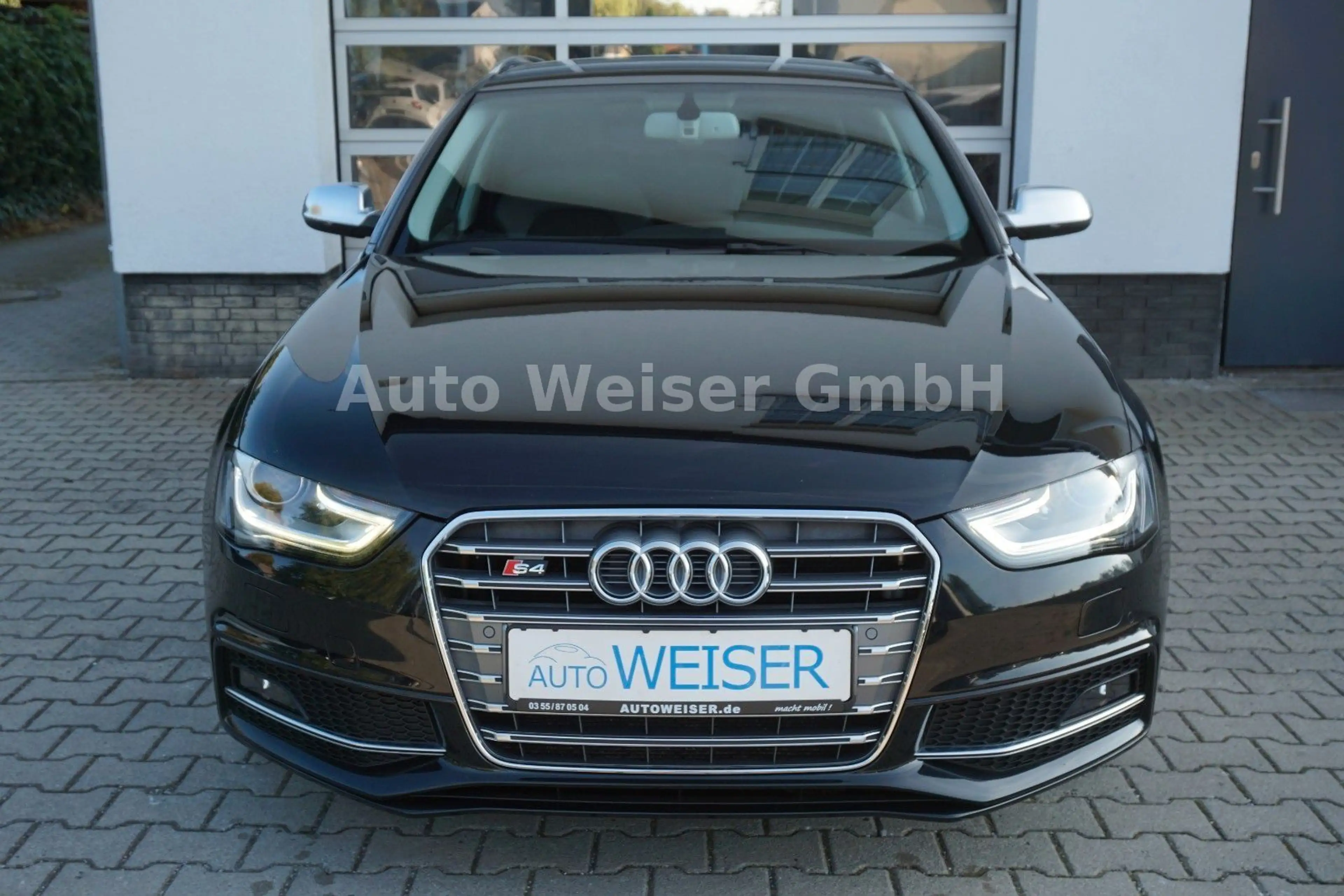 Audi S4 Avant 3.0 TFSI quattro Bi-Xenon Standheizung