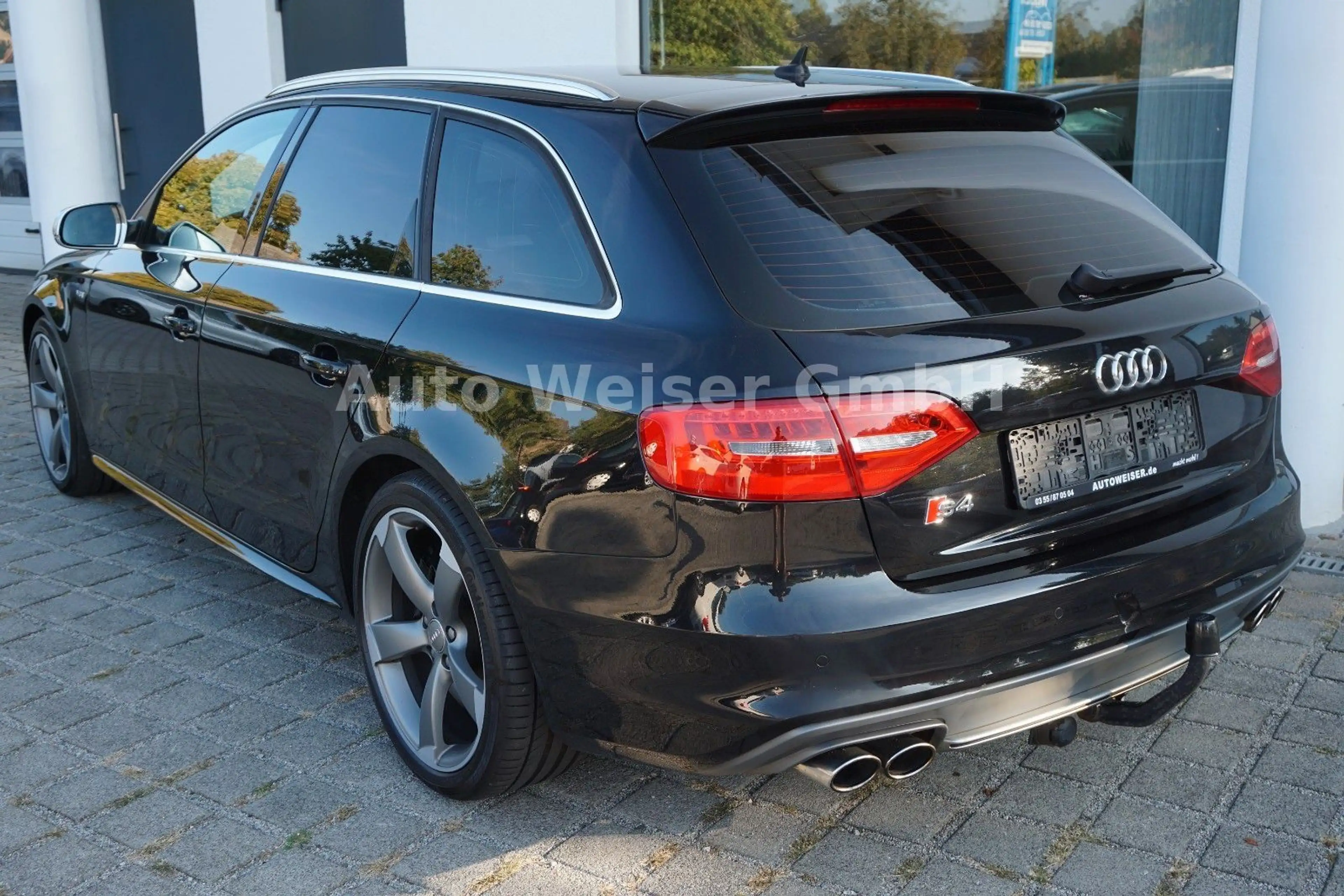 Audi S4 Avant 3.0 TFSI quattro Bi-Xenon Standheizung — photo 9