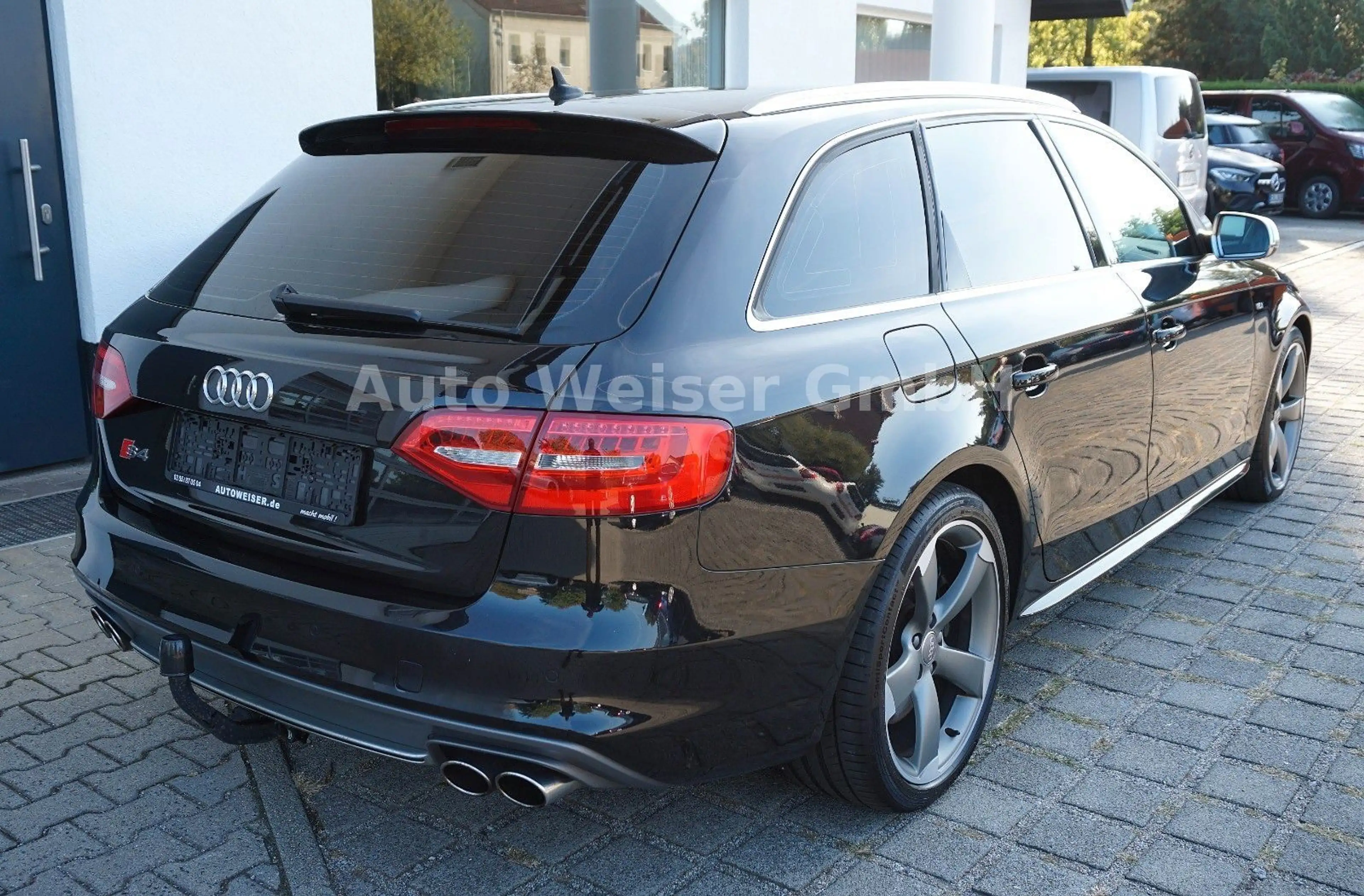 Audi S4 Avant 3.0 TFSI quattro Bi-Xenon Standheizung — photo 5