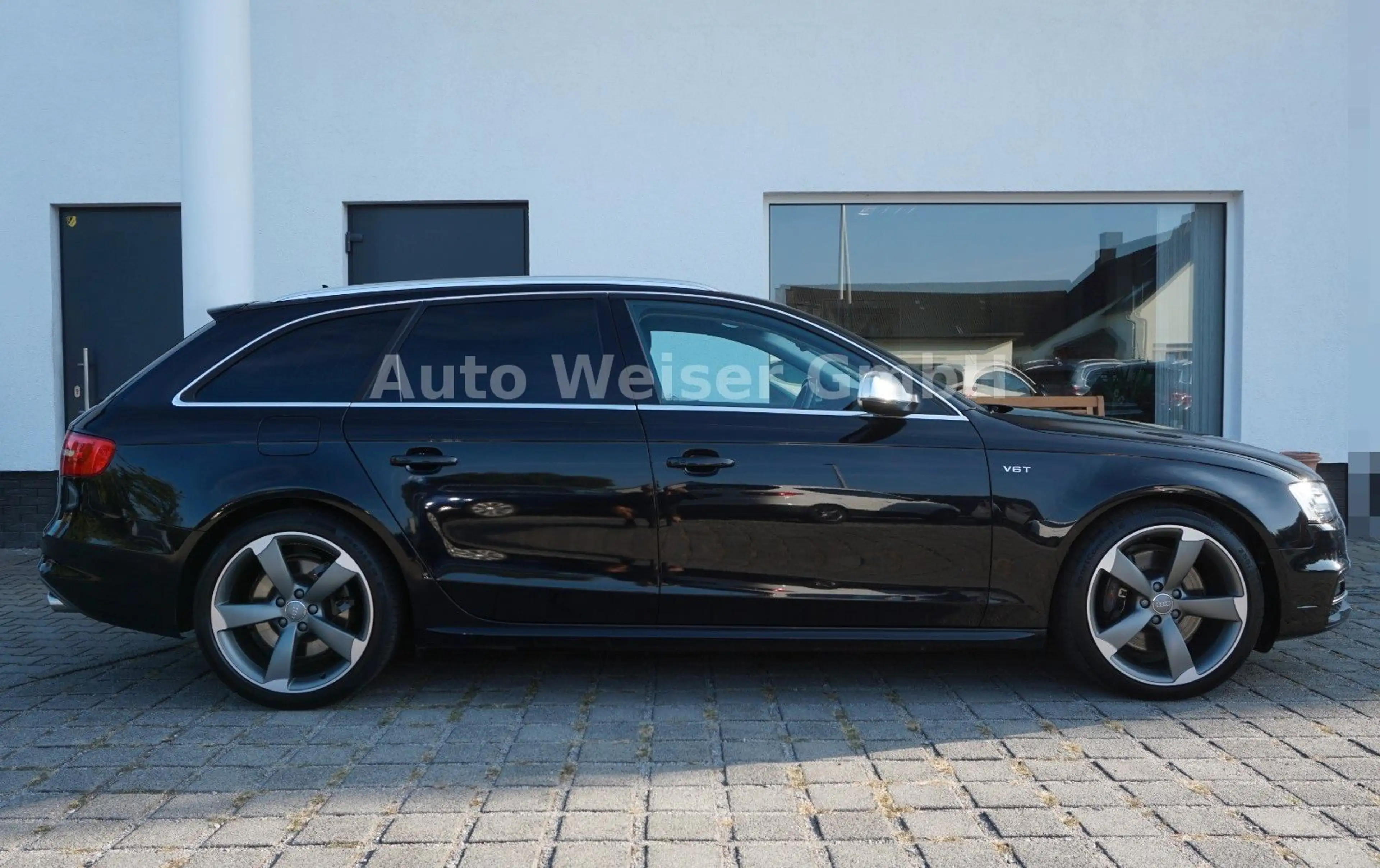 Audi S4 Avant 3.0 TFSI quattro Bi-Xenon Standheizung — photo 4
