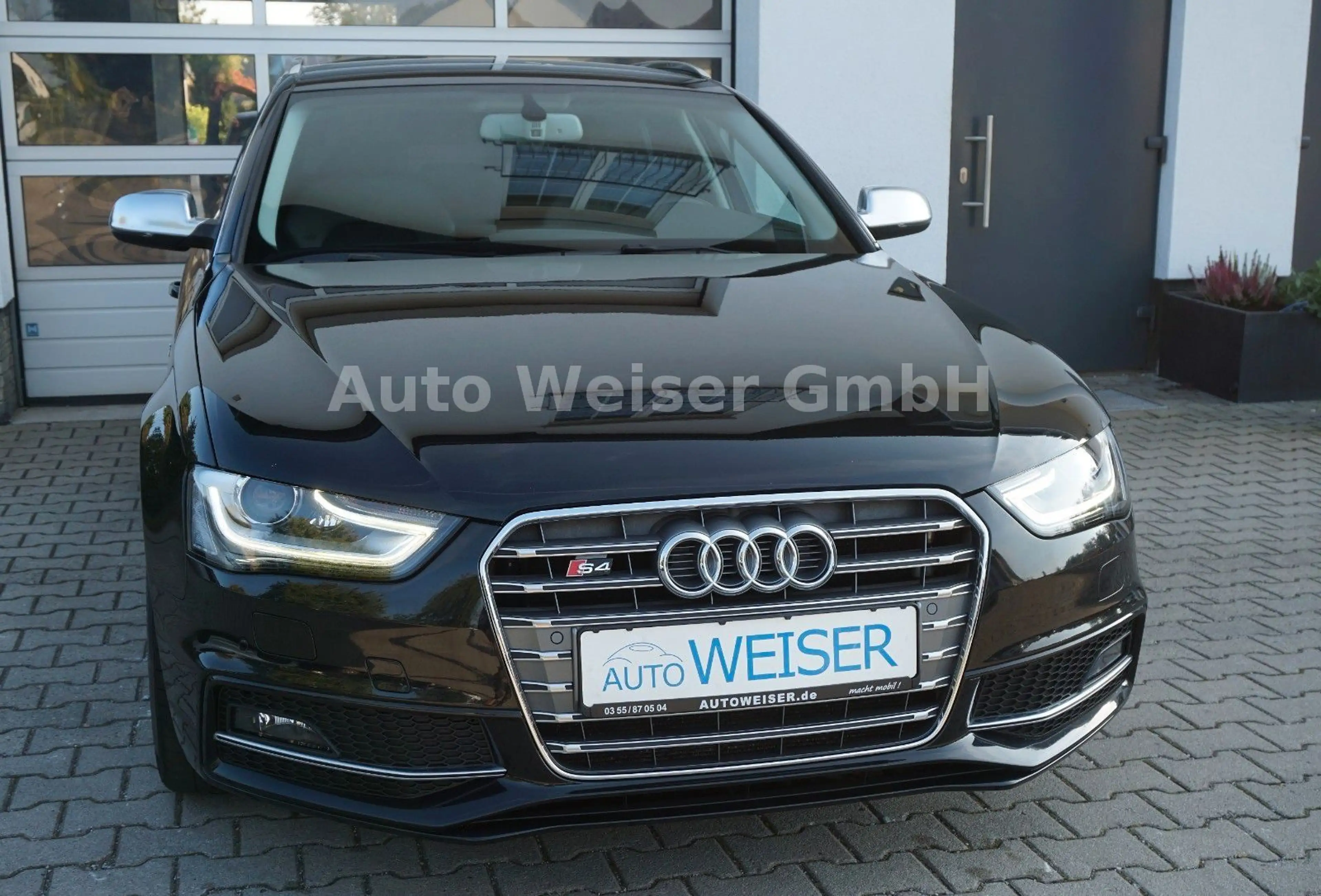 Audi S4 Avant 3.0 TFSI quattro Bi-Xenon Standheizung — photo 2