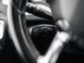 Peugeot 2008 1.2 PureTech Allure *PANO / nieuwe D-riem* Zwart - thumbnail 31