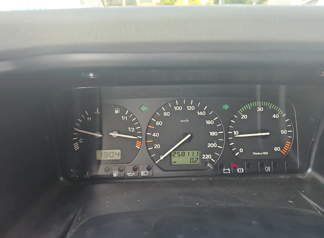 Volkswagen T4 Multivan 7DC UR2, foto 12