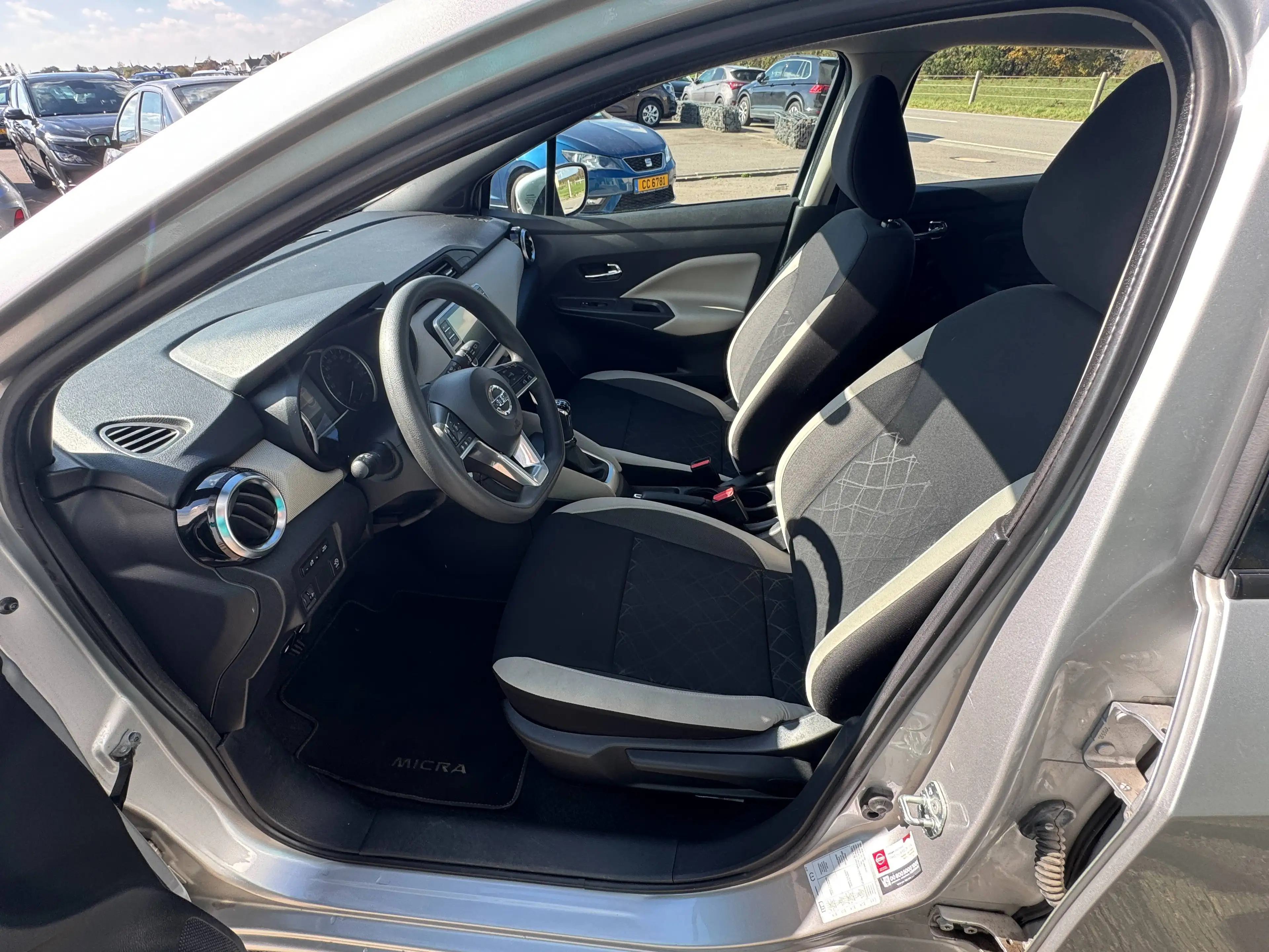 Nissan Micra Micra 0.9 IG-T N-Way — photo 8