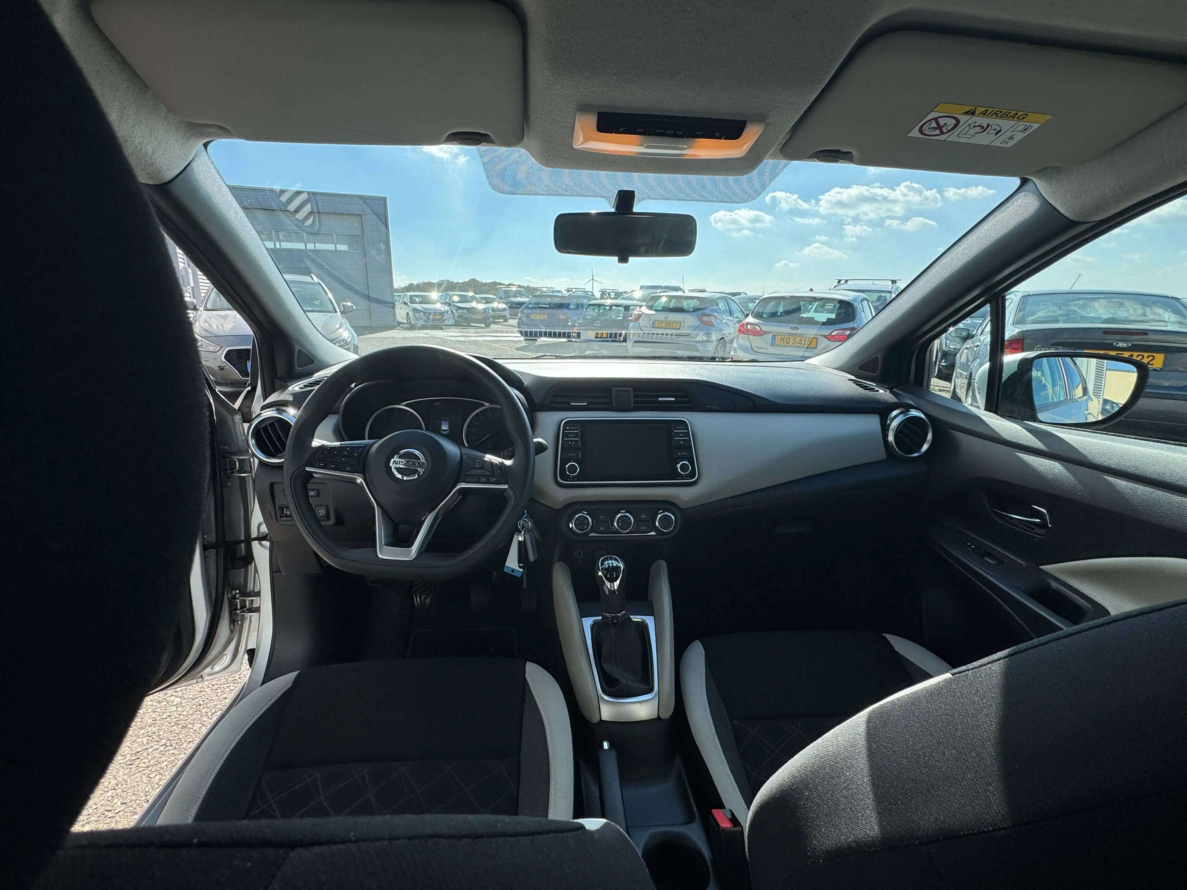 Nissan Micra Micra 0.9 IG-T N-Way — photo 10