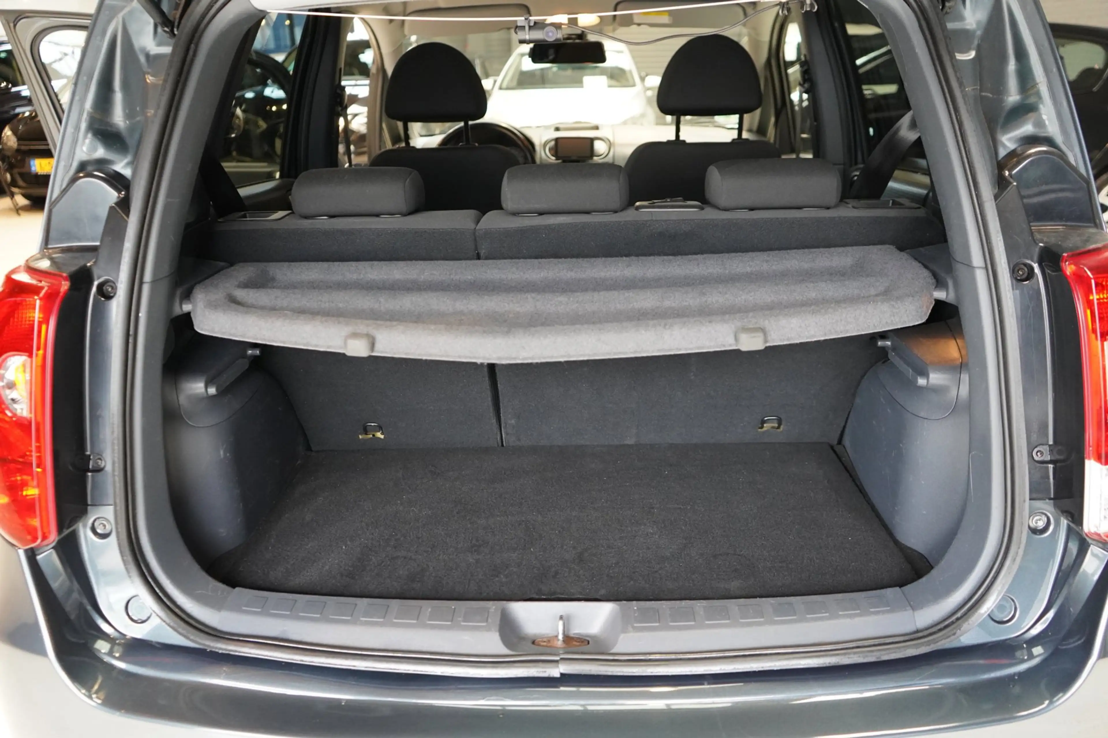 Mitsubishi Colt 1.3 Edition Two | AUTOMAAT | ACHTERUITRIJC. | NAVI — photo 27