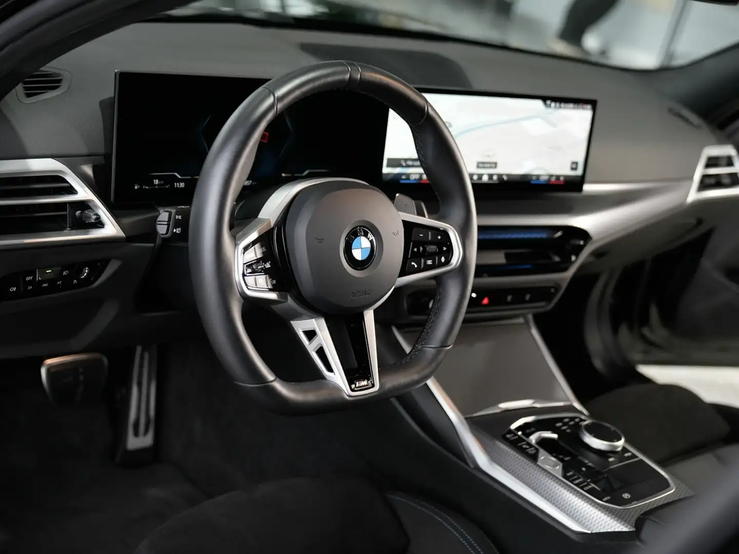 BMW 320 320i xDrive M SPORT PRO Glasdach Komfortzugang Schwarz - 2