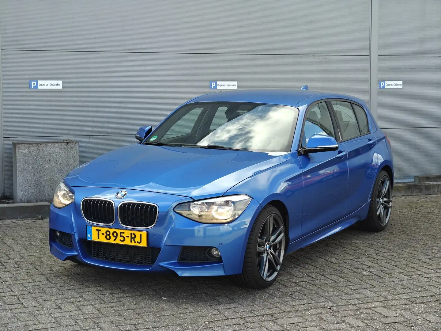 BMW 120 Metallic blauw M-pakket Modrá - 1