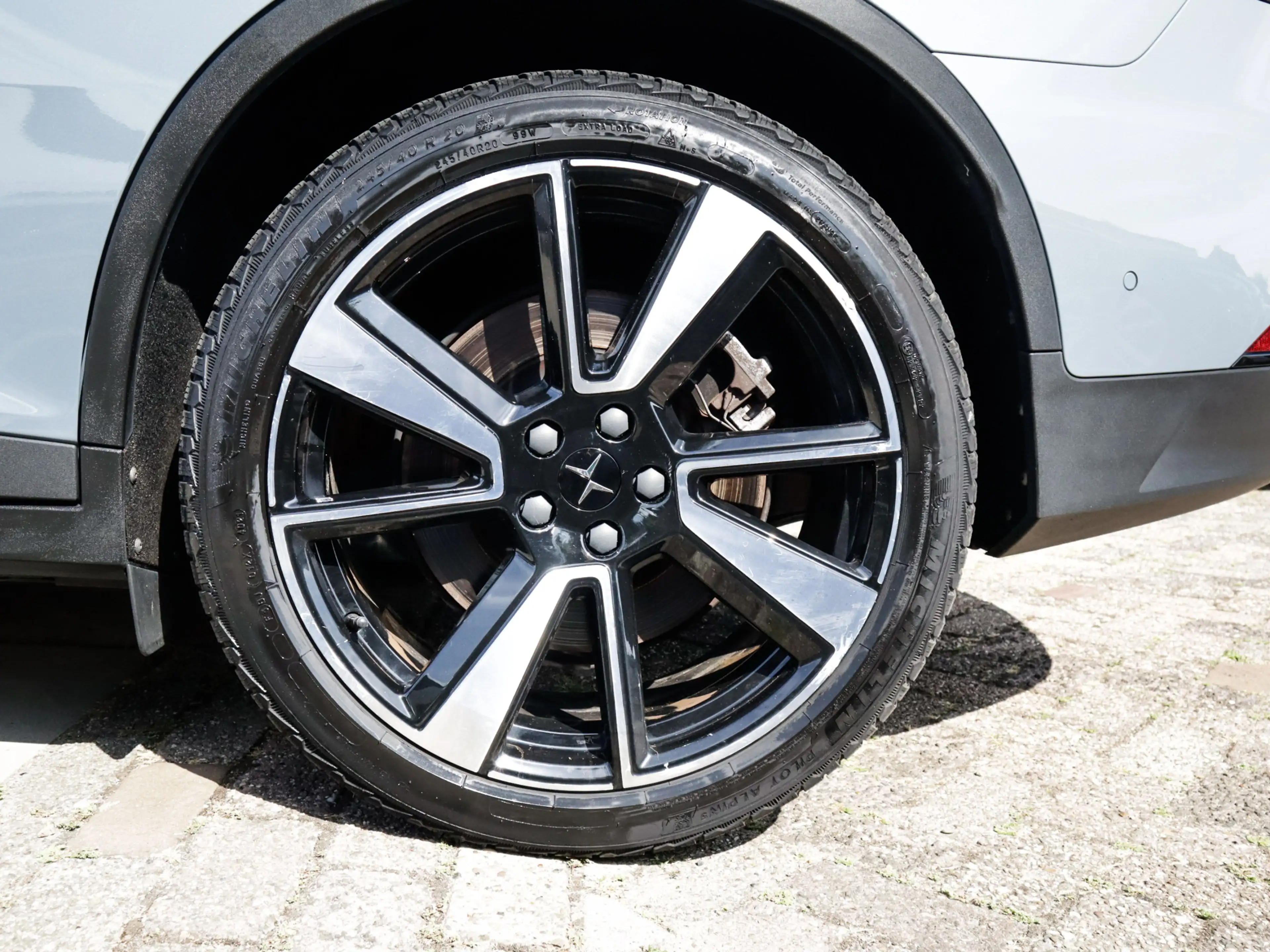 Polestar 2 Long Range Dual Motor Launch Edition 78kWh 3-Fase — photo 24