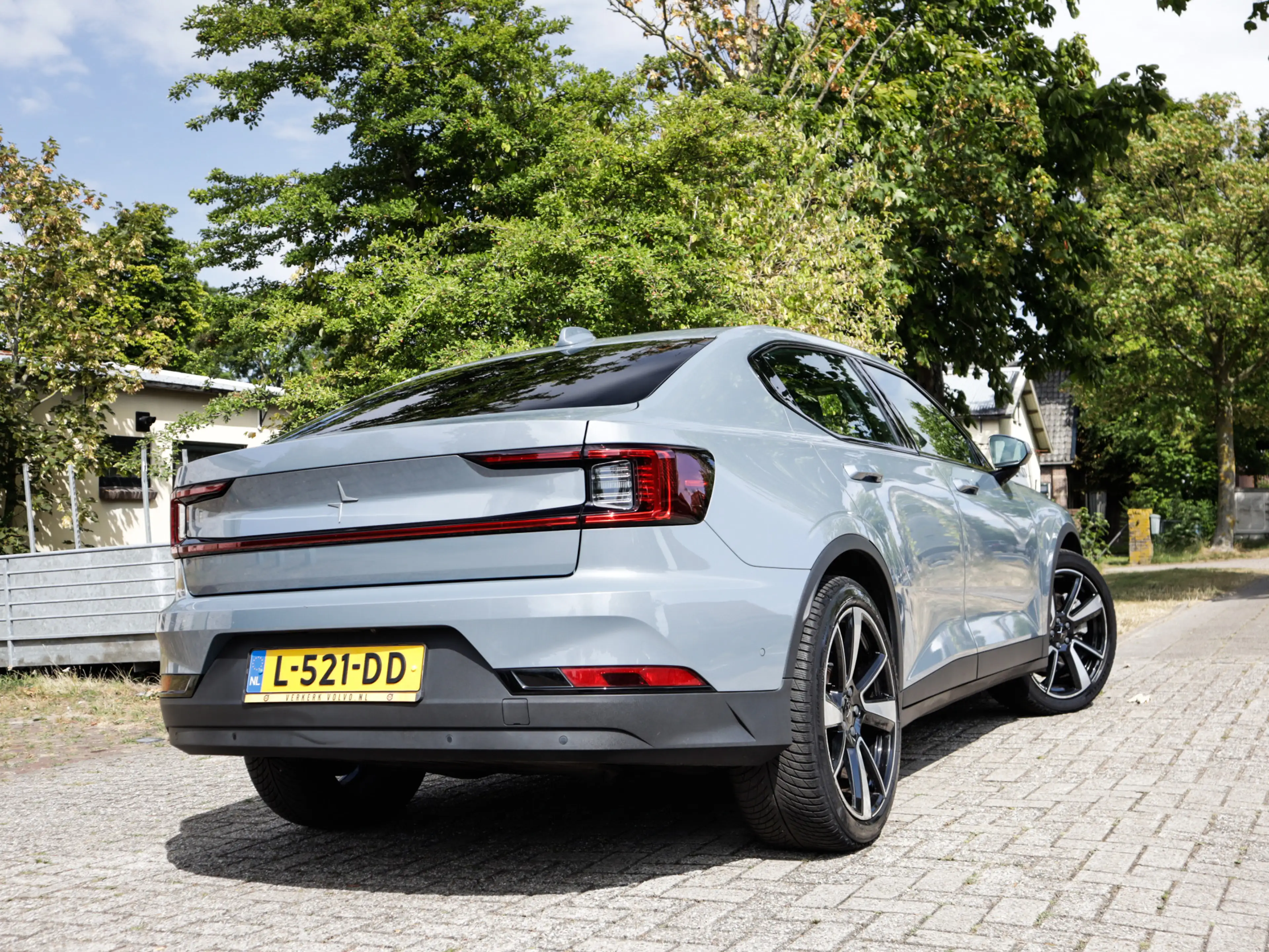 Polestar 2 Long Range Dual Motor Launch Edition 78kWh 3-Fase — photo 2
