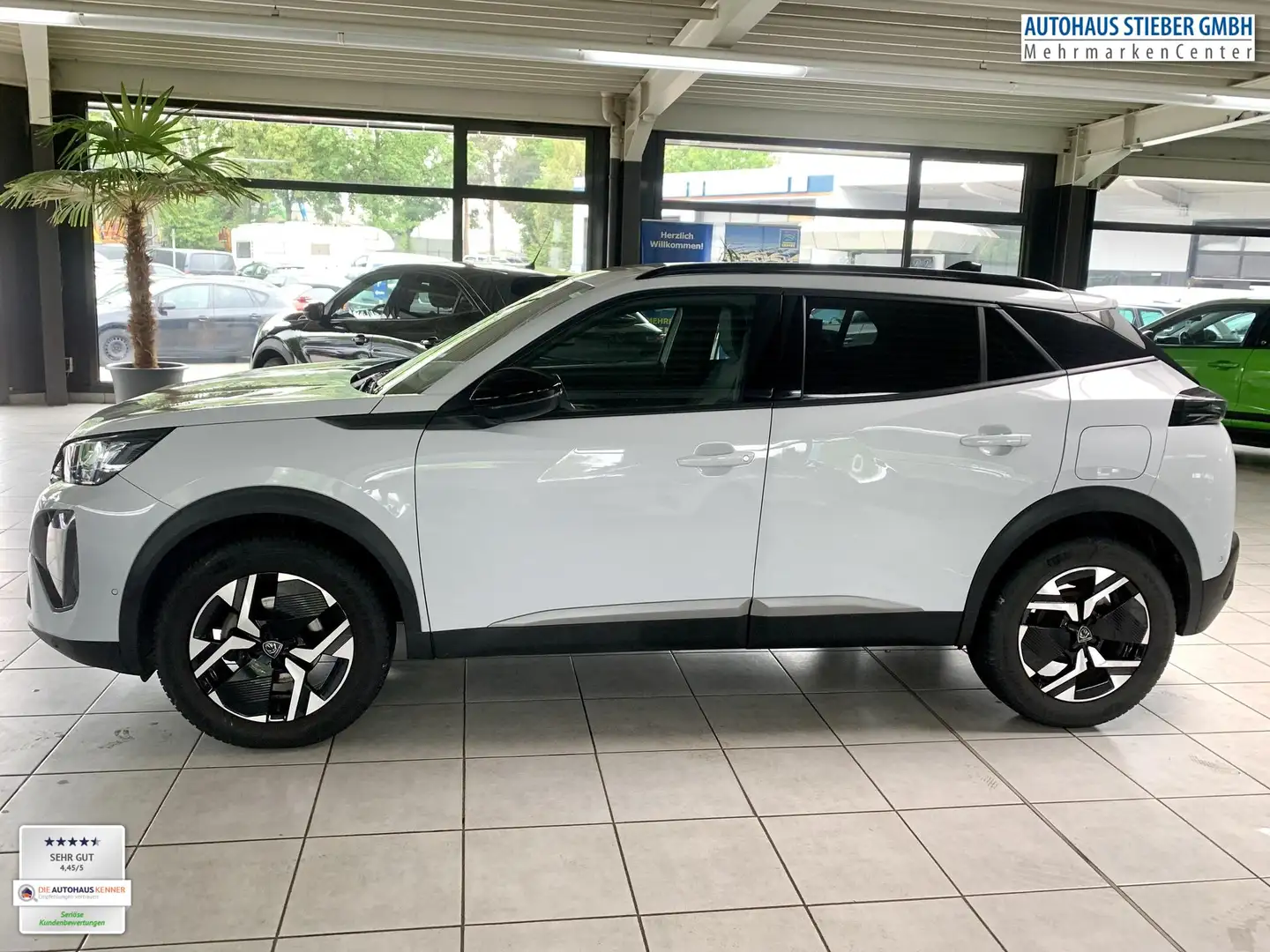 Peugeot 2008 360°KAM+NAVI+SHZ+EPH 96 kW (131 PS), Autom. 8-G... Weiß - 2