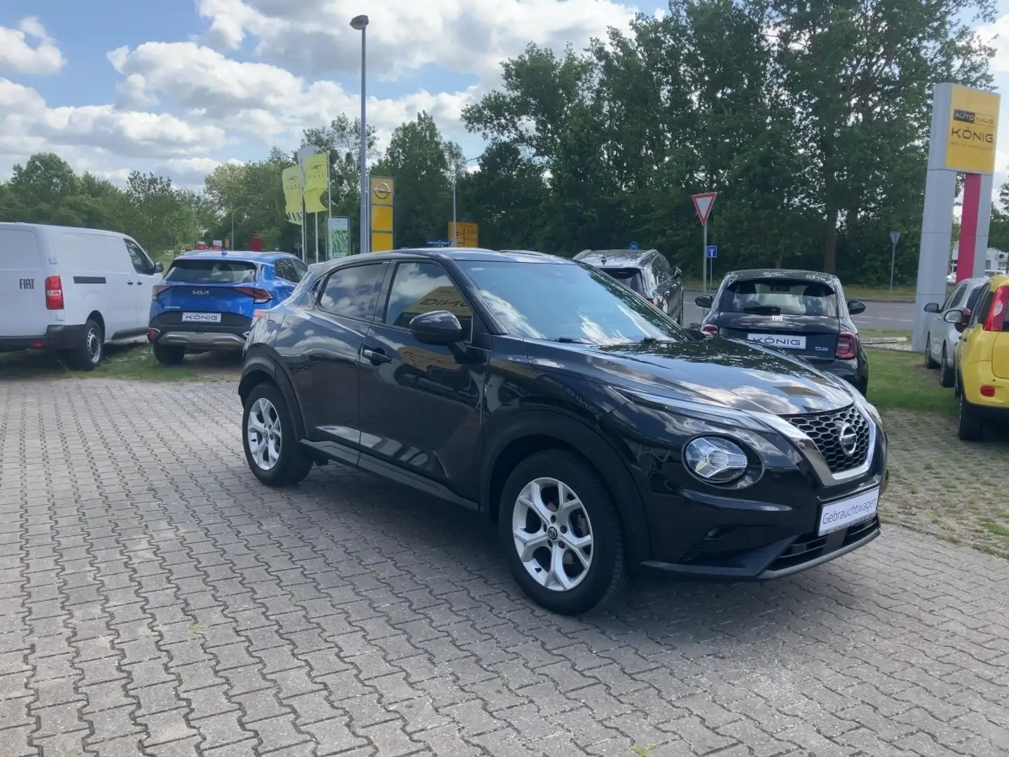 Nissan Juke (F16) N-Connecta Noir - 2