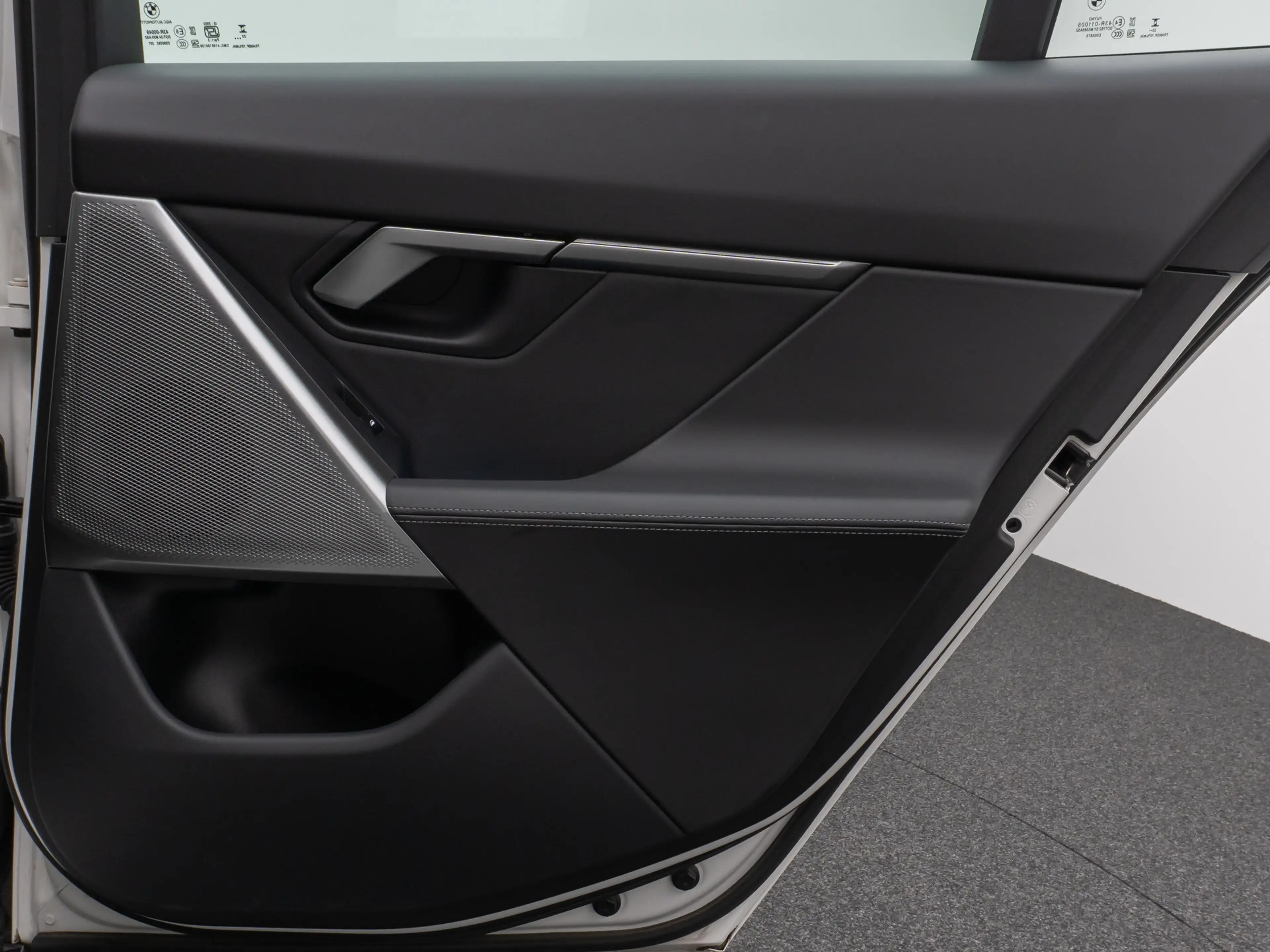 BMW 520 Kamera DAB Alarm DrivingAssist Leder Sport — photo 30