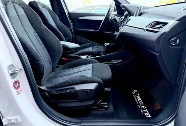 BMW X1 view 12