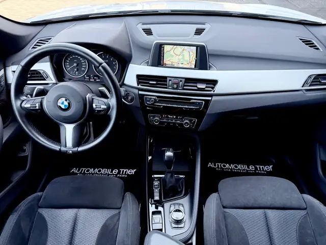 BMW X1 view 10