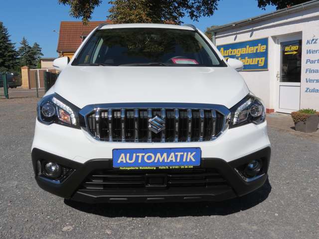 Suzuki SX4 S-Cross Club Automatik!! Erst 43300!!SR+WR!! Navi!!