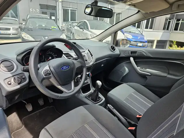 Ford Fiesta view 7