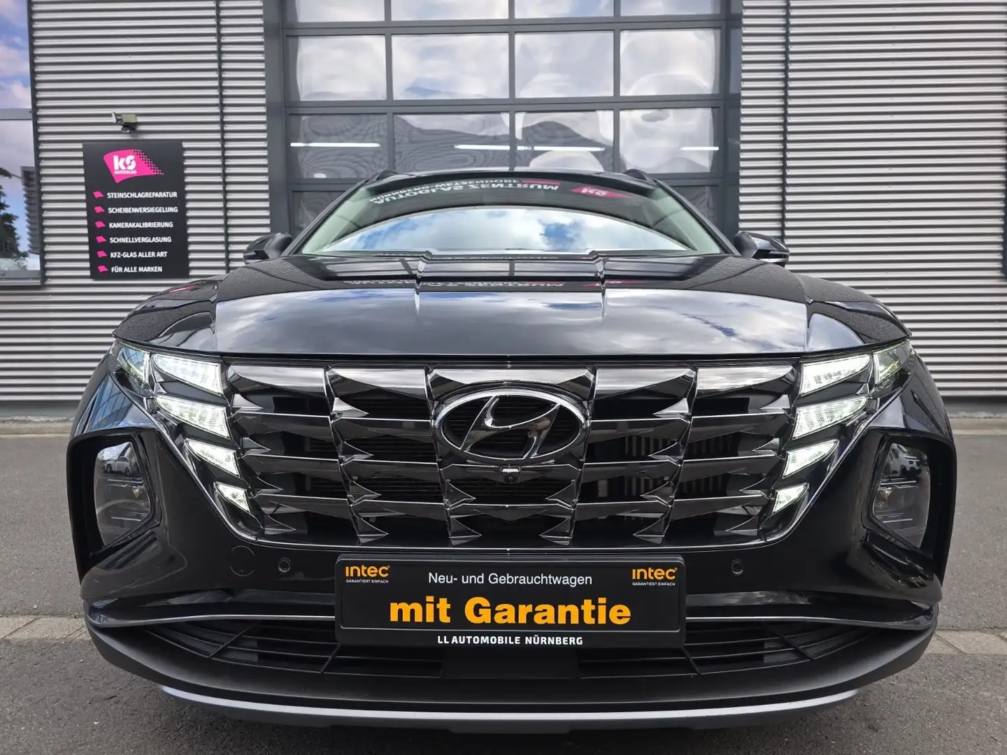 Hyundai TUCSON 1.6 T-GDI*48V*4WD*GARANTIE*MEGA VOLL* Schwarz - 1