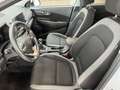 Hyundai KONA 1,6 CRDi LEVEL 3 Plus 4WD *SHZ,RFK* Weiß - thumbnail 8
