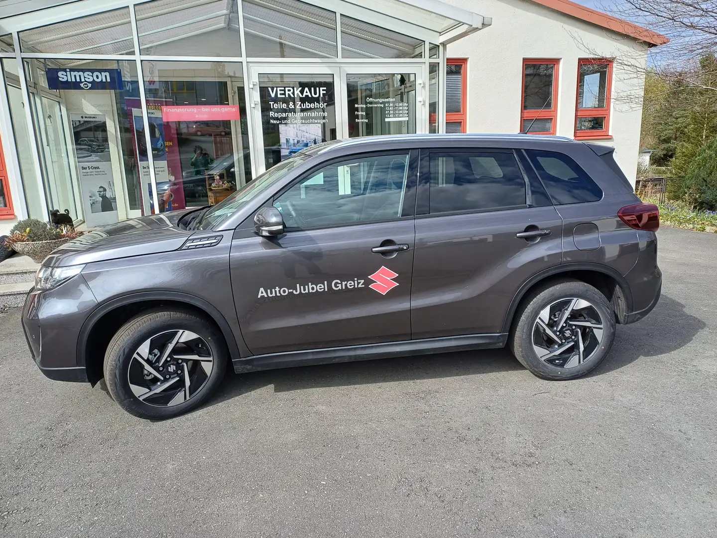 Suzuki Vitara 1.4 Boosterjet Hybrid Allgrip Comfort+ Grau - 1