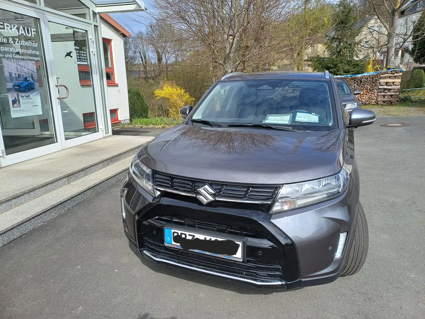 Suzuki Vitara 1.4 Boosterjet Hybrid Allgrip Comfort+ Grau - 2