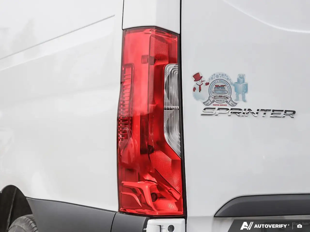 Mercedes-Benz Sprinter снимка Mercedes-Benz Sprinter