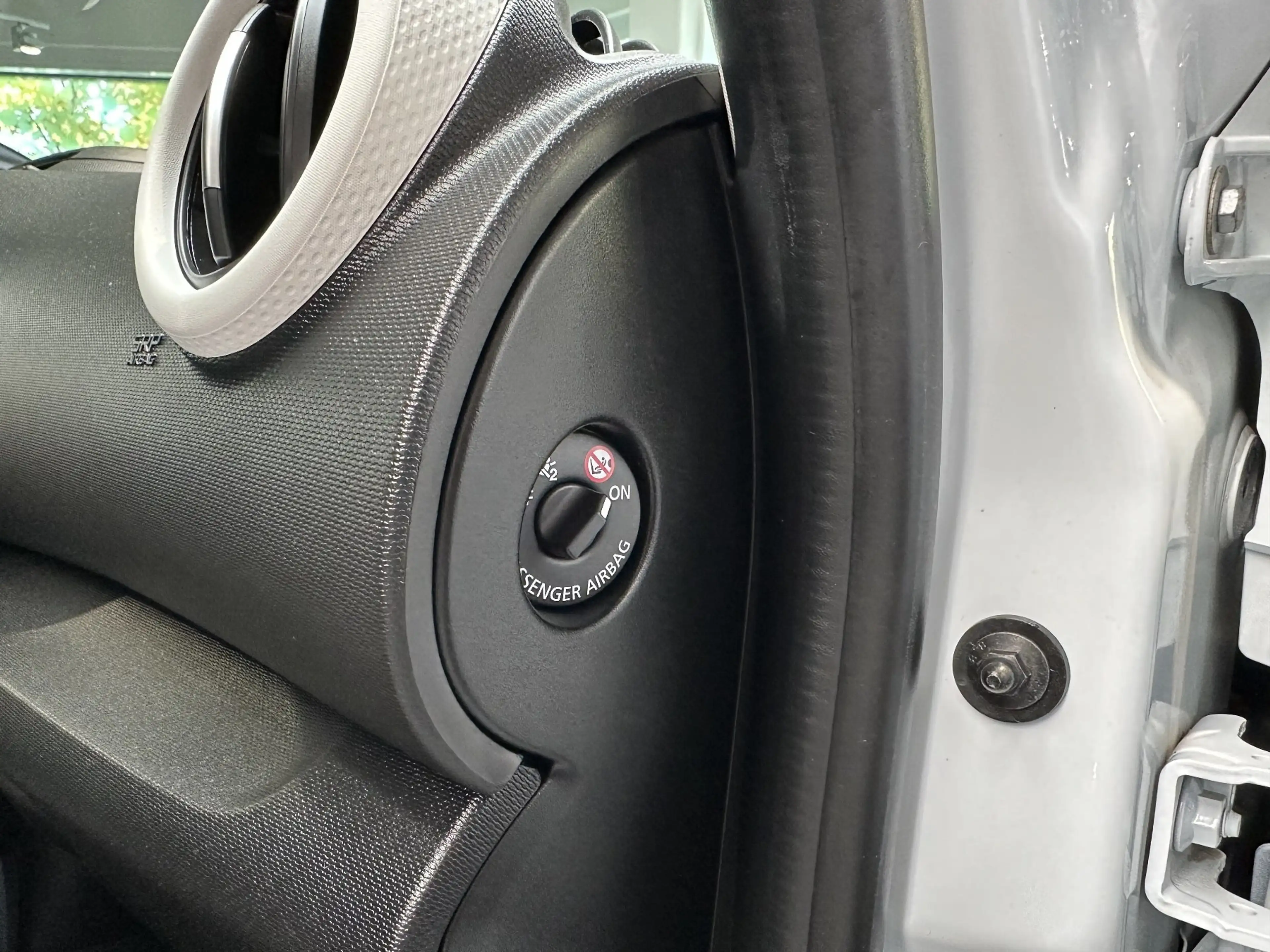 Renault Twingo EQUILIBRE SCe 65 — photo 10