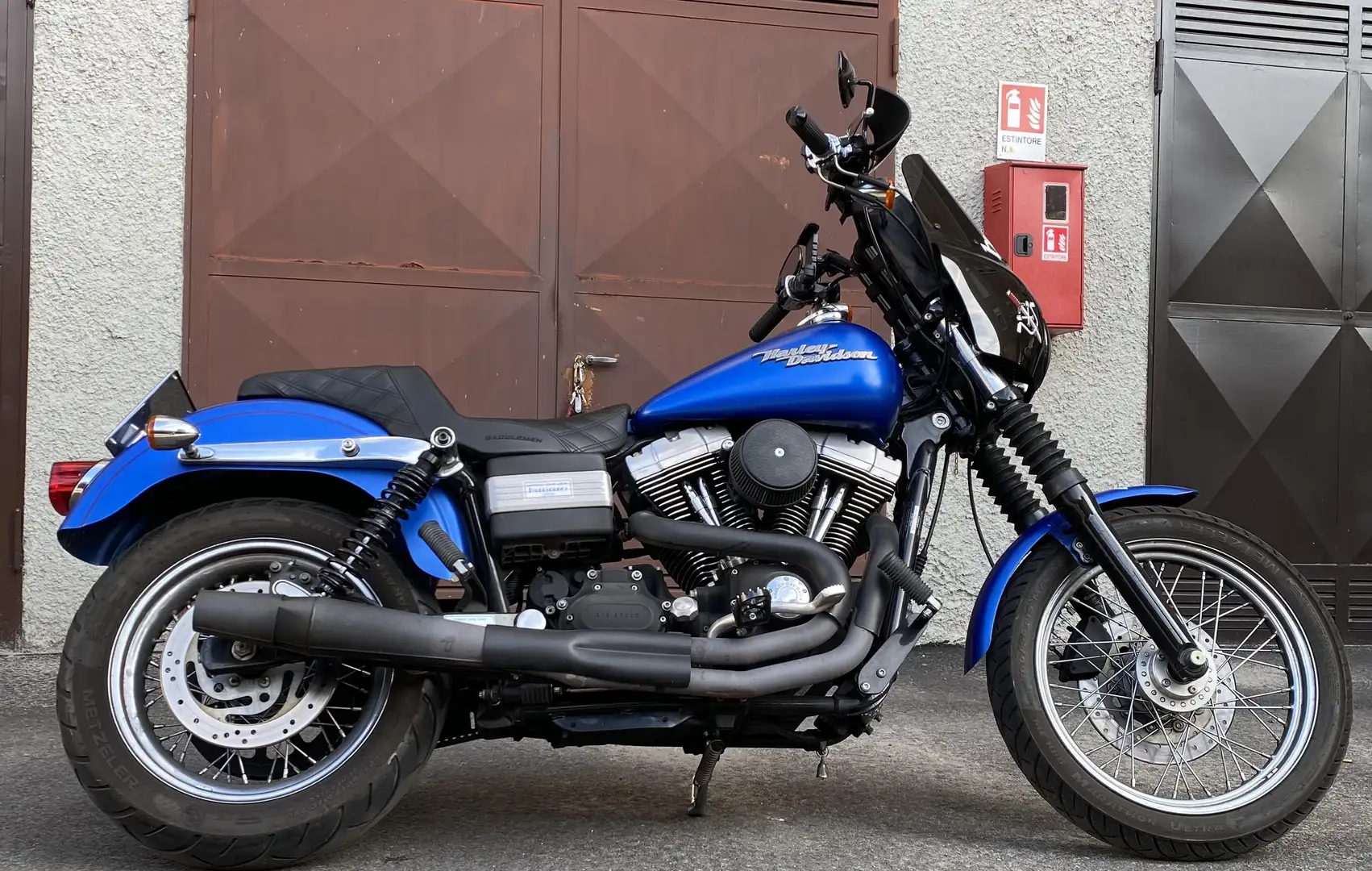 Harley-Davidson Dyna Street Bob FXDB – 2007 – 1584cc Niebieski - 2