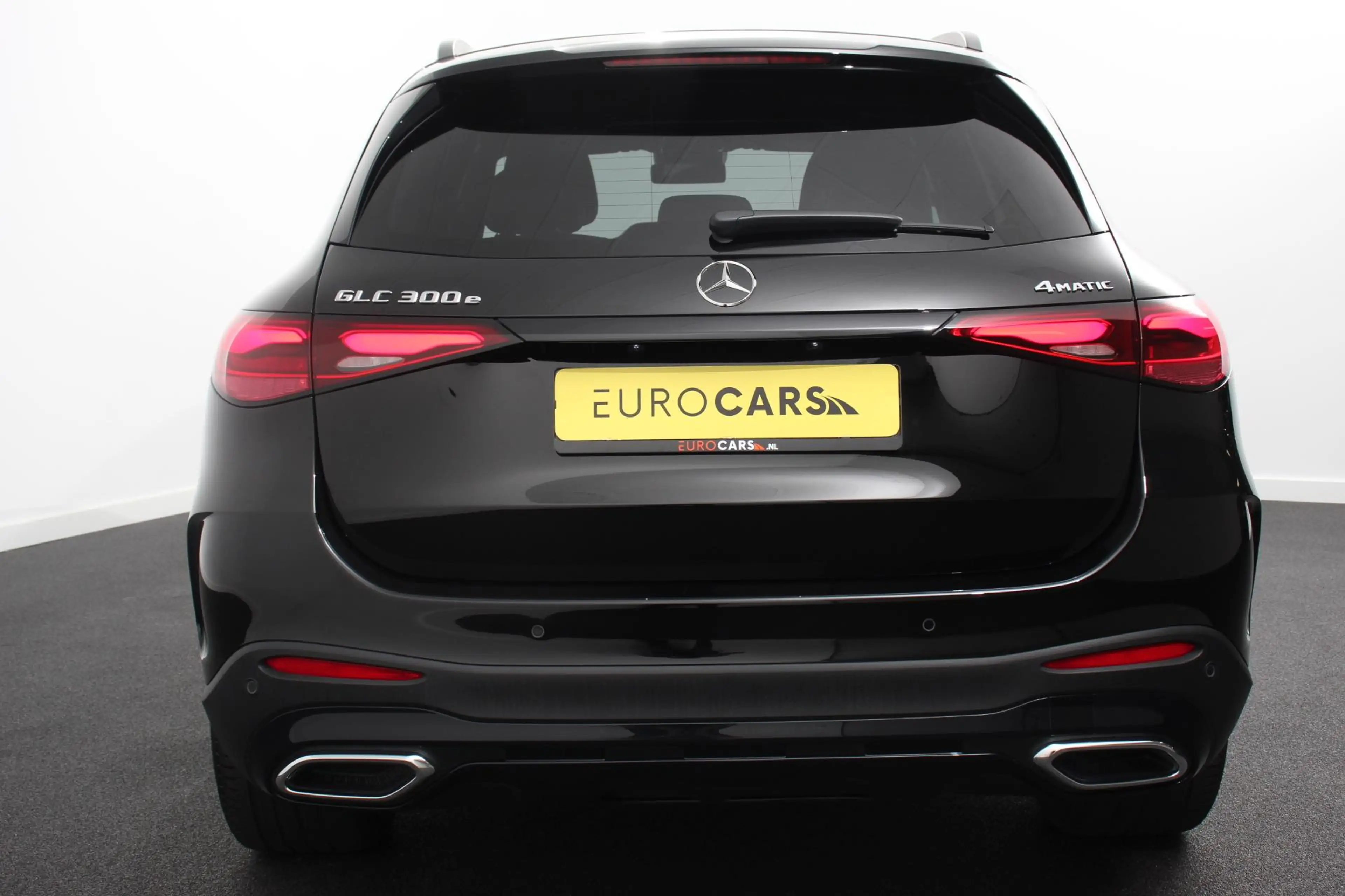 Mercedes-Benz GLC 300 300e 4MATIC AMG PHEV Line Night Pack Camera Naviga — photo 5