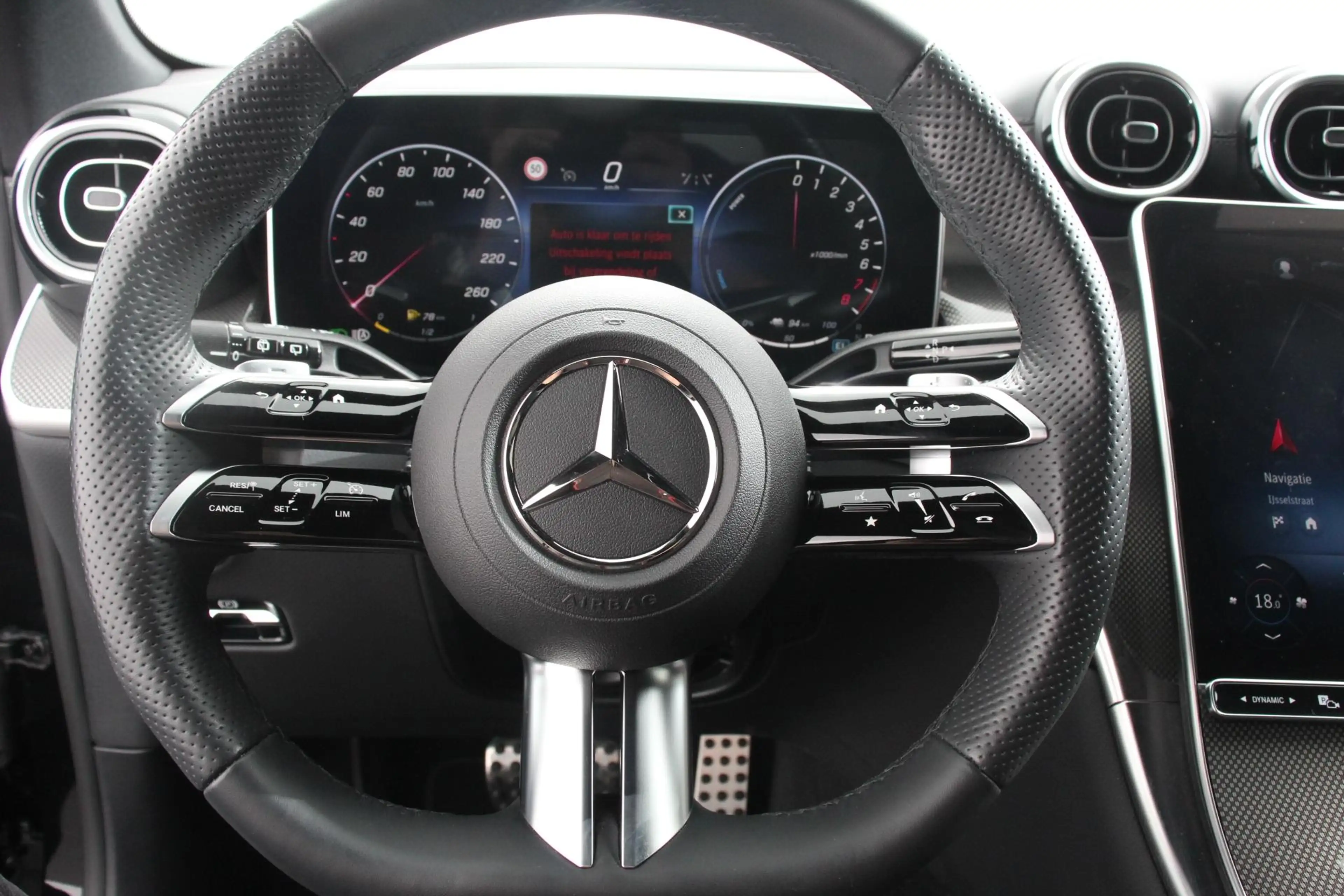 Mercedes-Benz GLC 300 300e 4MATIC AMG PHEV Line Night Pack Camera Naviga — photo 13