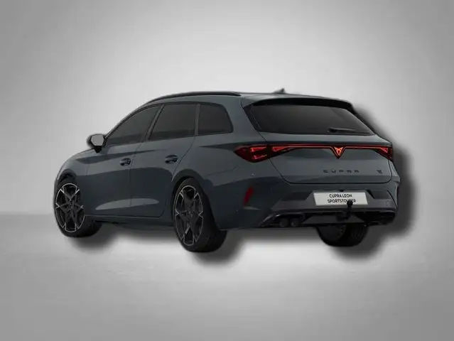Cupra Leon view 3