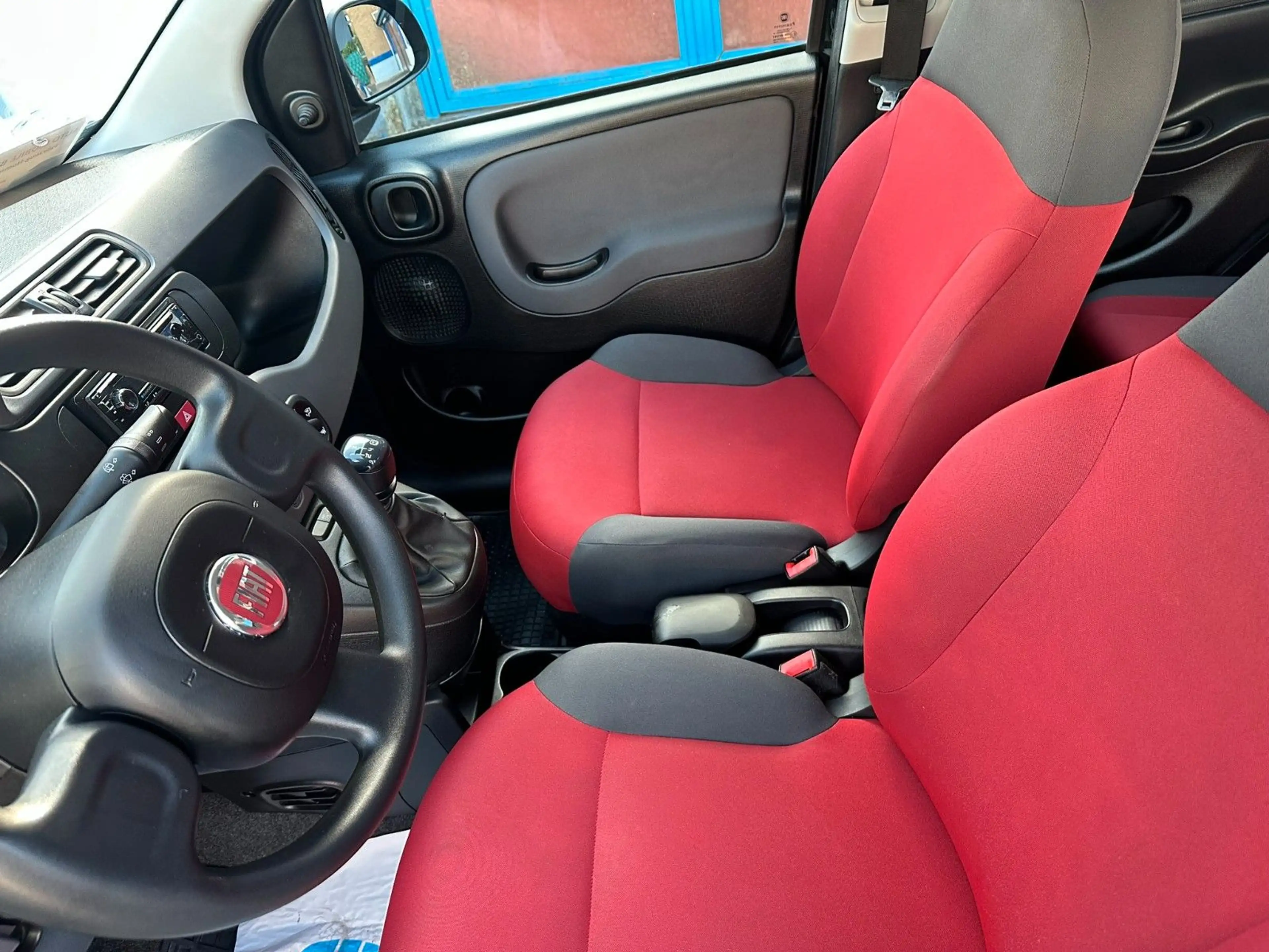Fiat Panda 1.2 Pop*Klima*5Gang*Euro6*Top* — photo 10