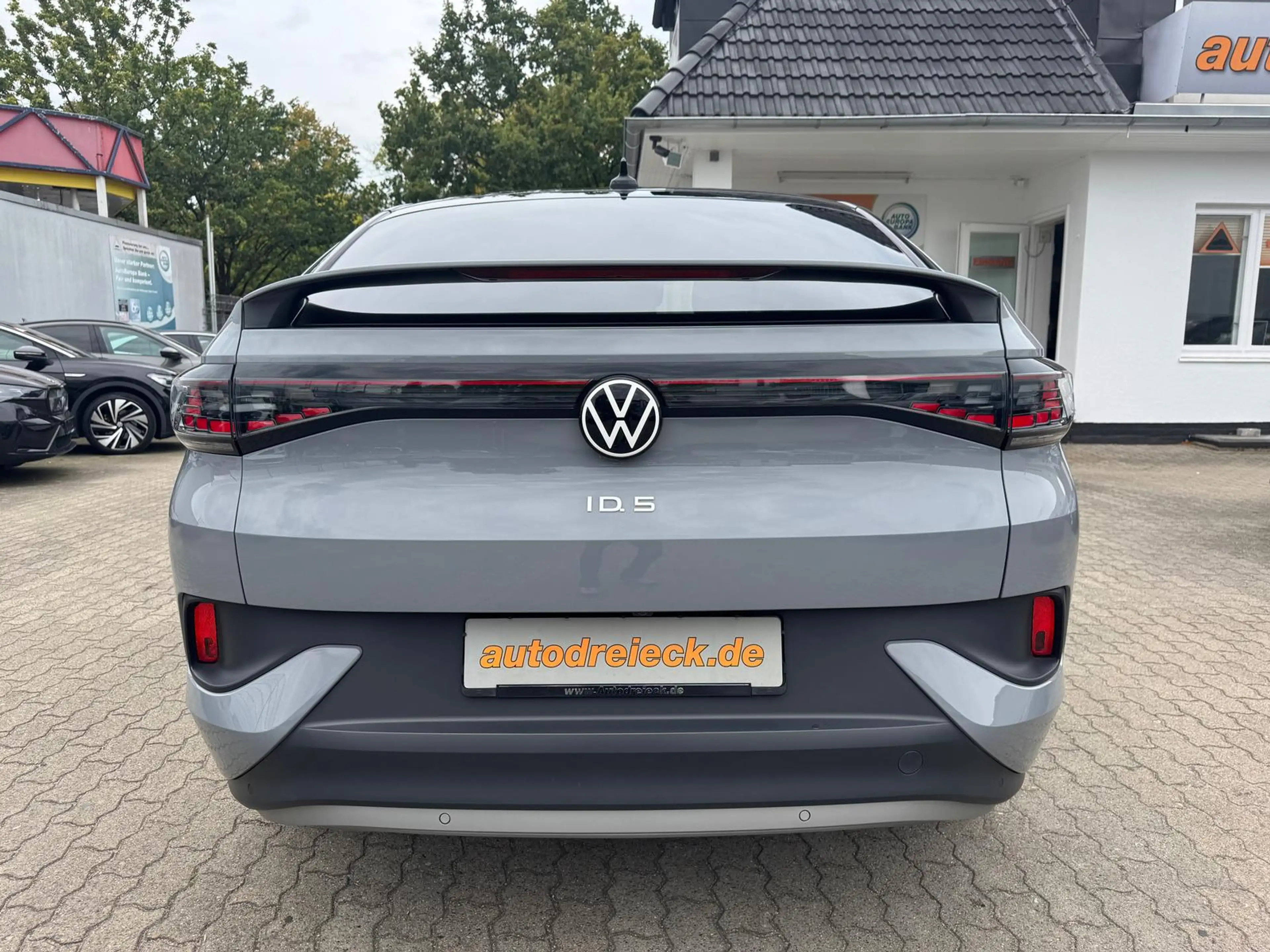 Volkswagen ID.5 Pro Performance ACC AHK WÄRMEPUMPE 360° 20Z — photo 8