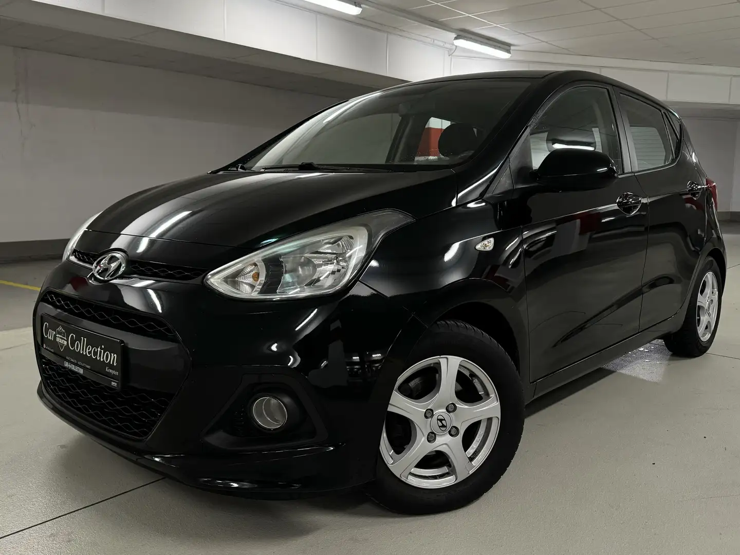 Hyundai i10 1.2l Style *AUTOMATIK* KLIMA* 8-Fach* PDC*ZV*TÜV* Schwarz - 1