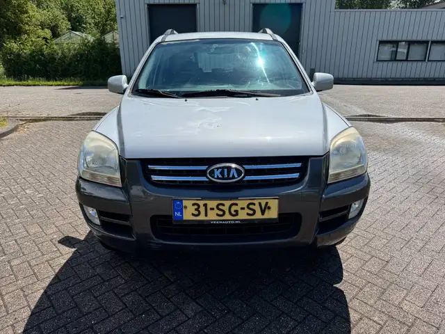 Kia Sportage view 2