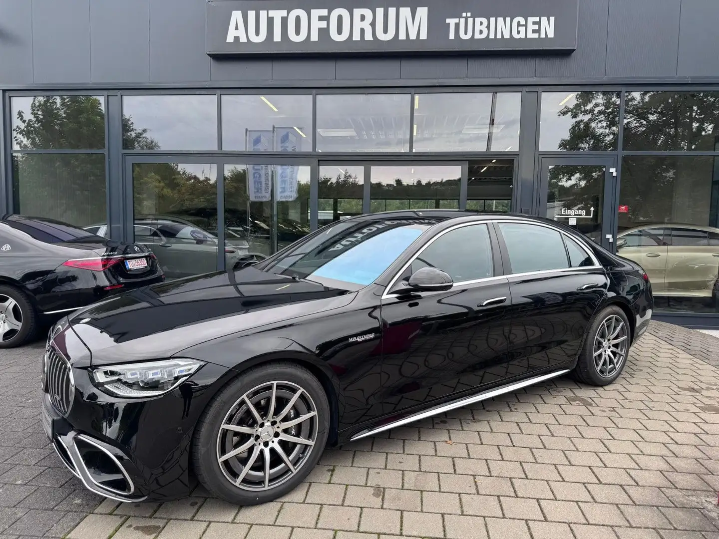 Mercedes-Benz S 63 AMG S 63 E Performance L *PANORAMA*FONDENTERTAINMENT Schwarz - 1