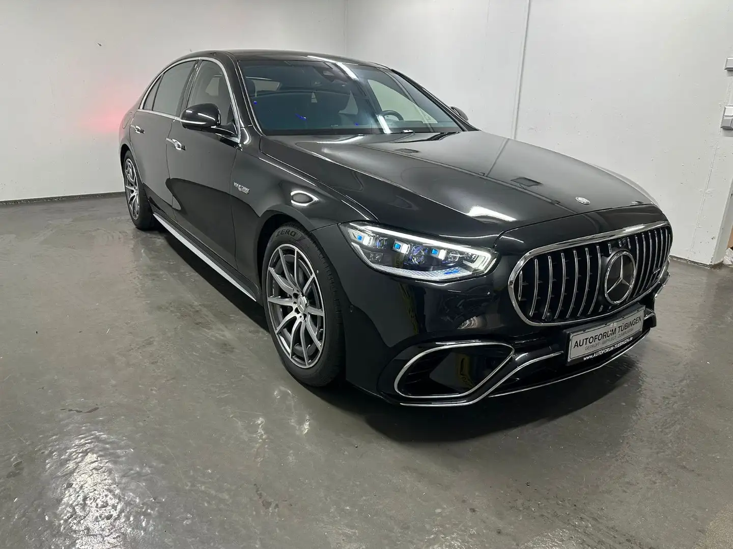 Mercedes-Benz S 63 AMG S 63 E Performance L *PANORAMA*FONDENTERTAINMENT Schwarz - 2