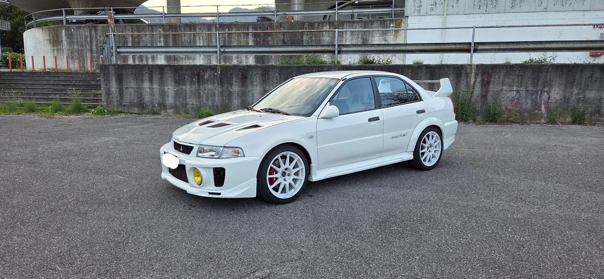 Mitsubishi Lancer Evo 5 rs - 1