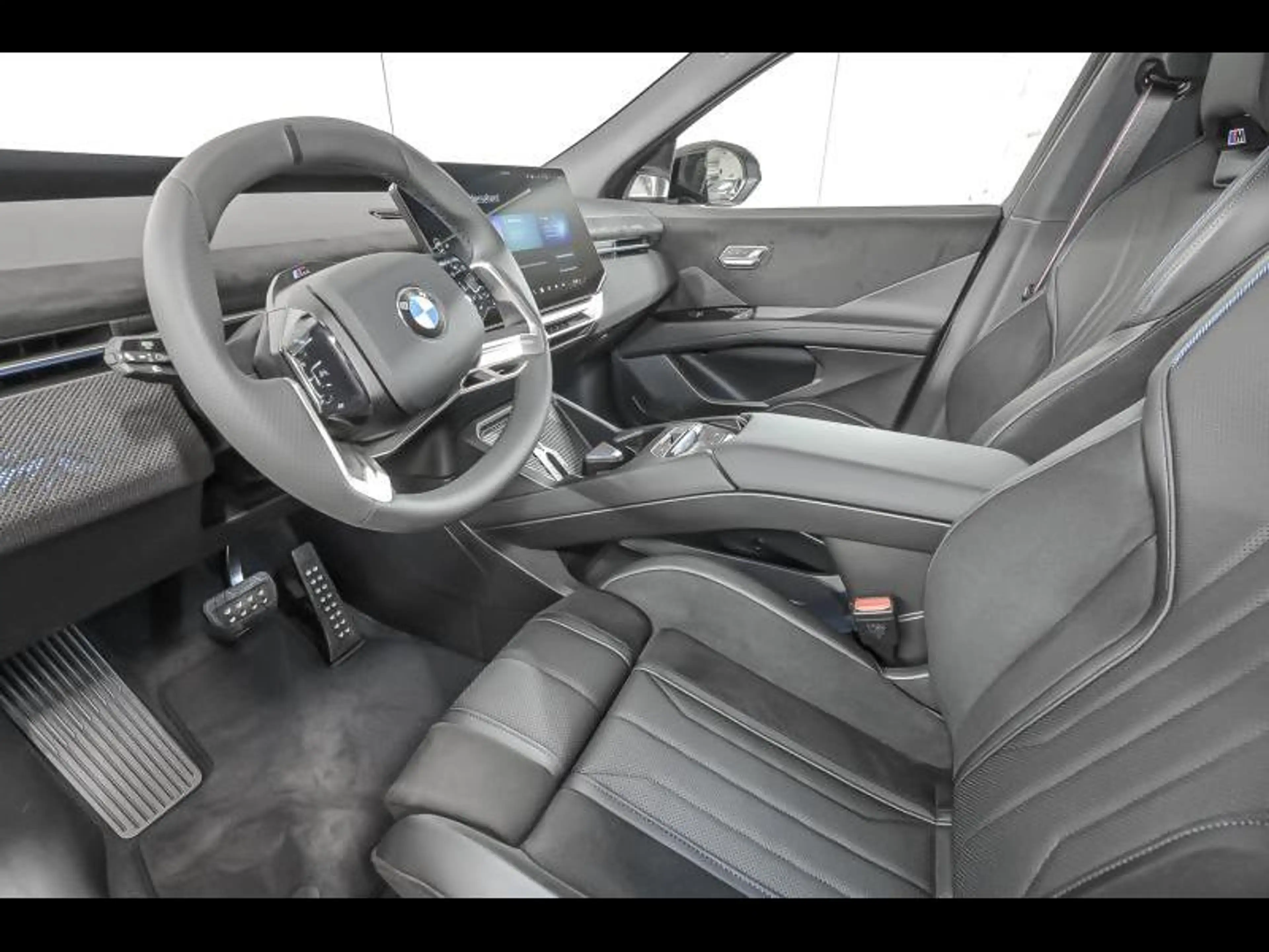 BMW iX3 50 xDrive M Sport Pro — photo 6