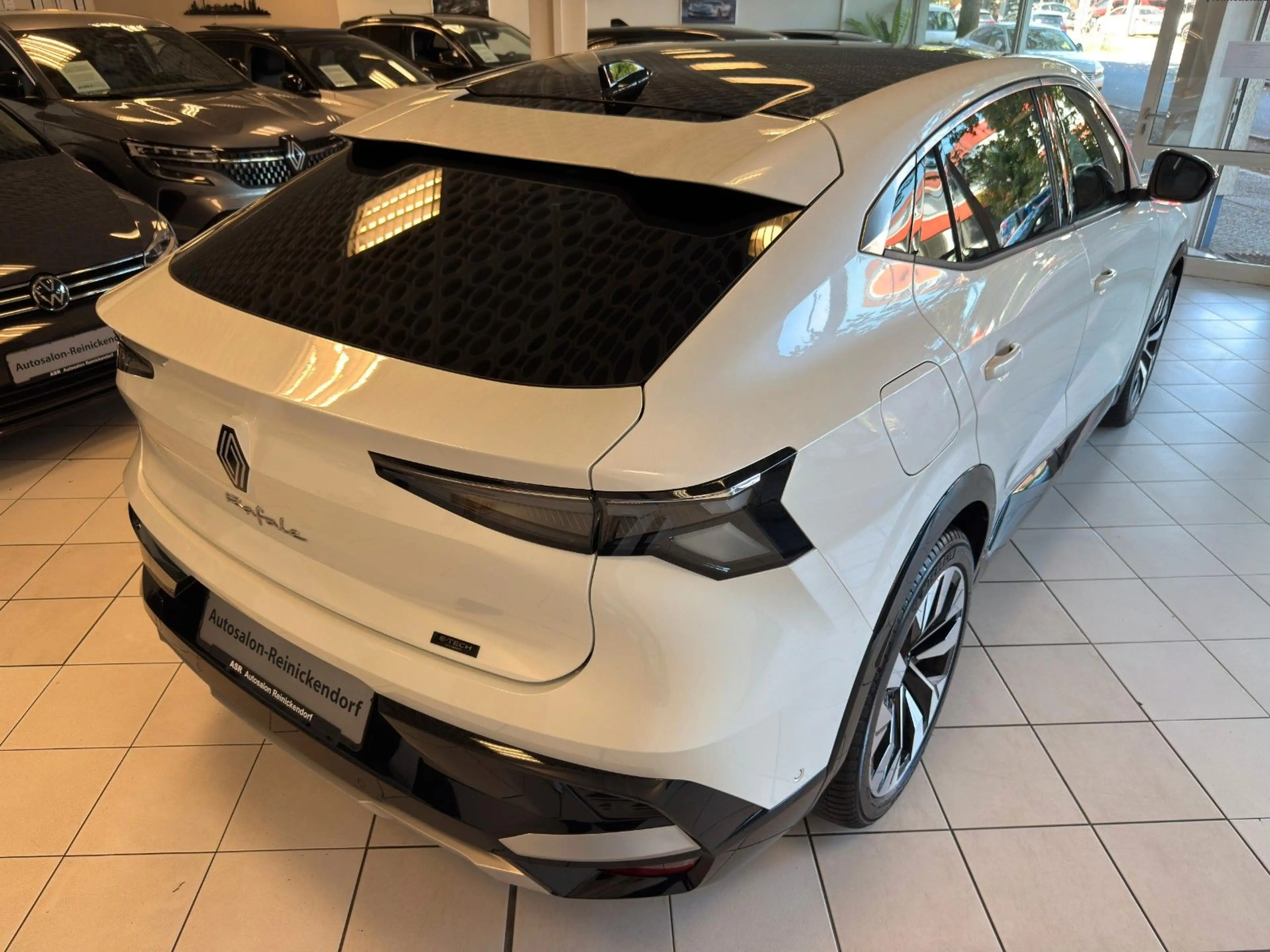 Renault Rafale 200 E-Tech Full Hybrid Techno — photo 6