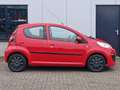 Peugeot 107 1.0 ACTIVE 5 DRS AIRCO EL. RAMEN ISOFIX Roşu - thumbnail 21