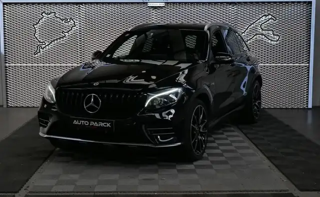 Mercedes-Benz GLC 43 AMG Classe Mercedes 43 AMG 9G-TRONIC 4MATIC 5P SUSPENSION PNEUMATIQUE CEINTURE ROUGE ECLAIRAG...