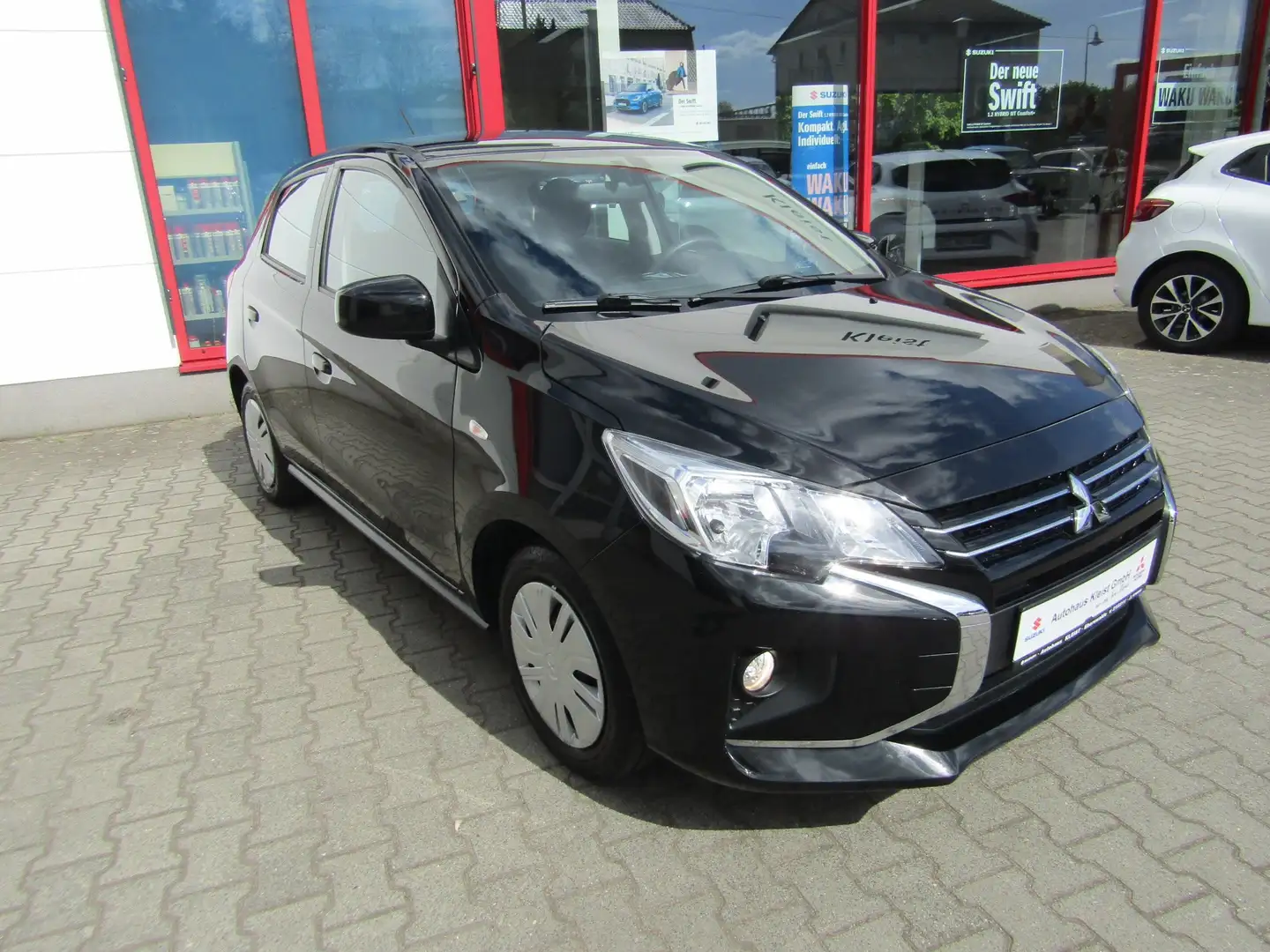 Mitsubishi Space Star 1.2 Select Klima Licht+Regensensor Winterräder Schwarz - 1