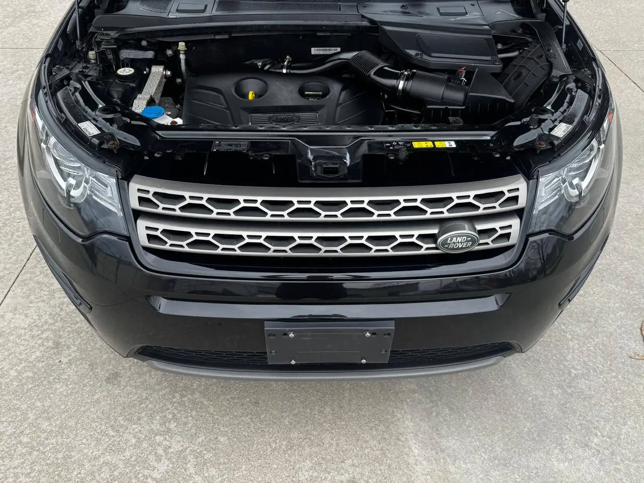 Land Rover Discovery Sport снимка Land Rover Discovery Sport